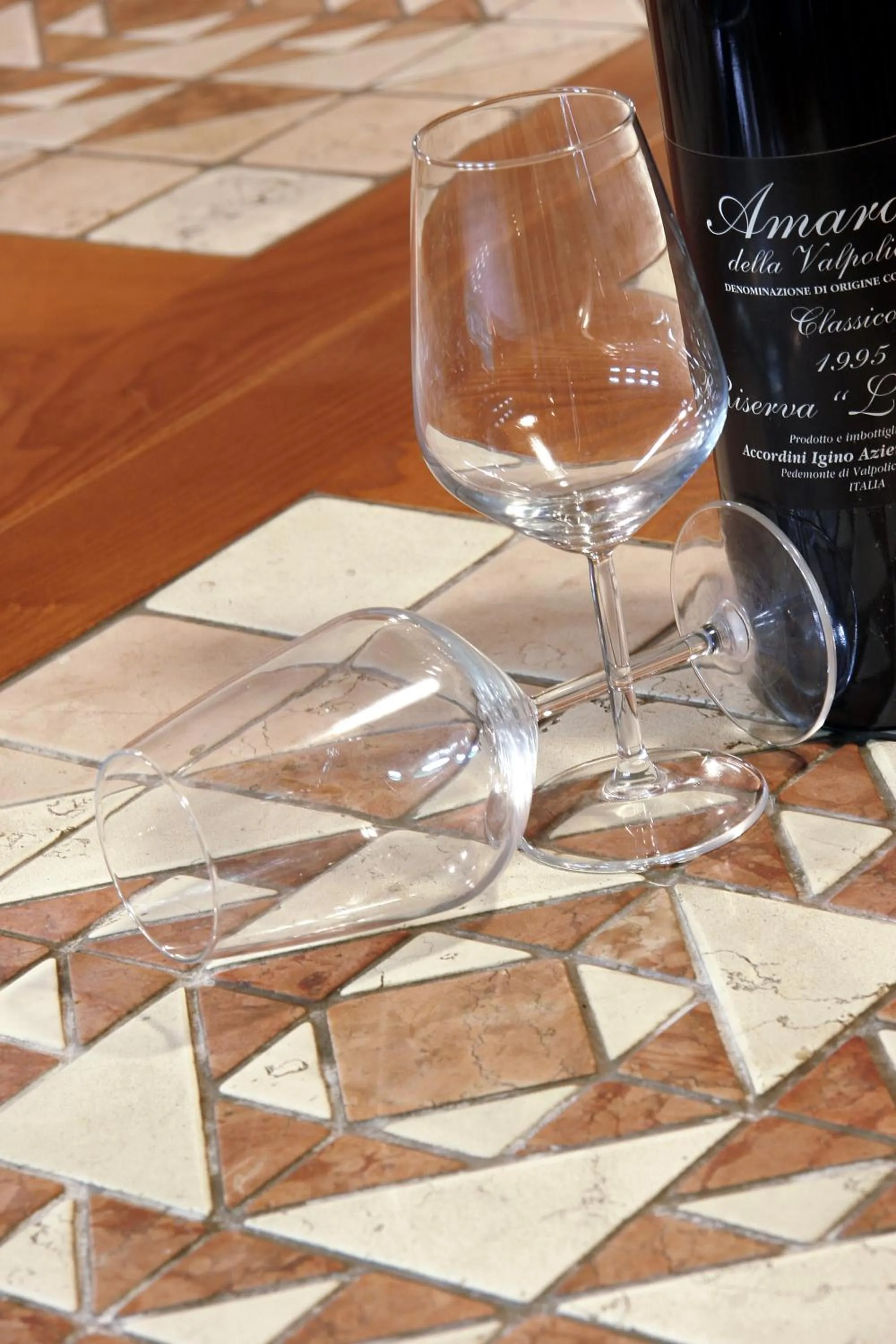 Decorative detail in Bed&Wine