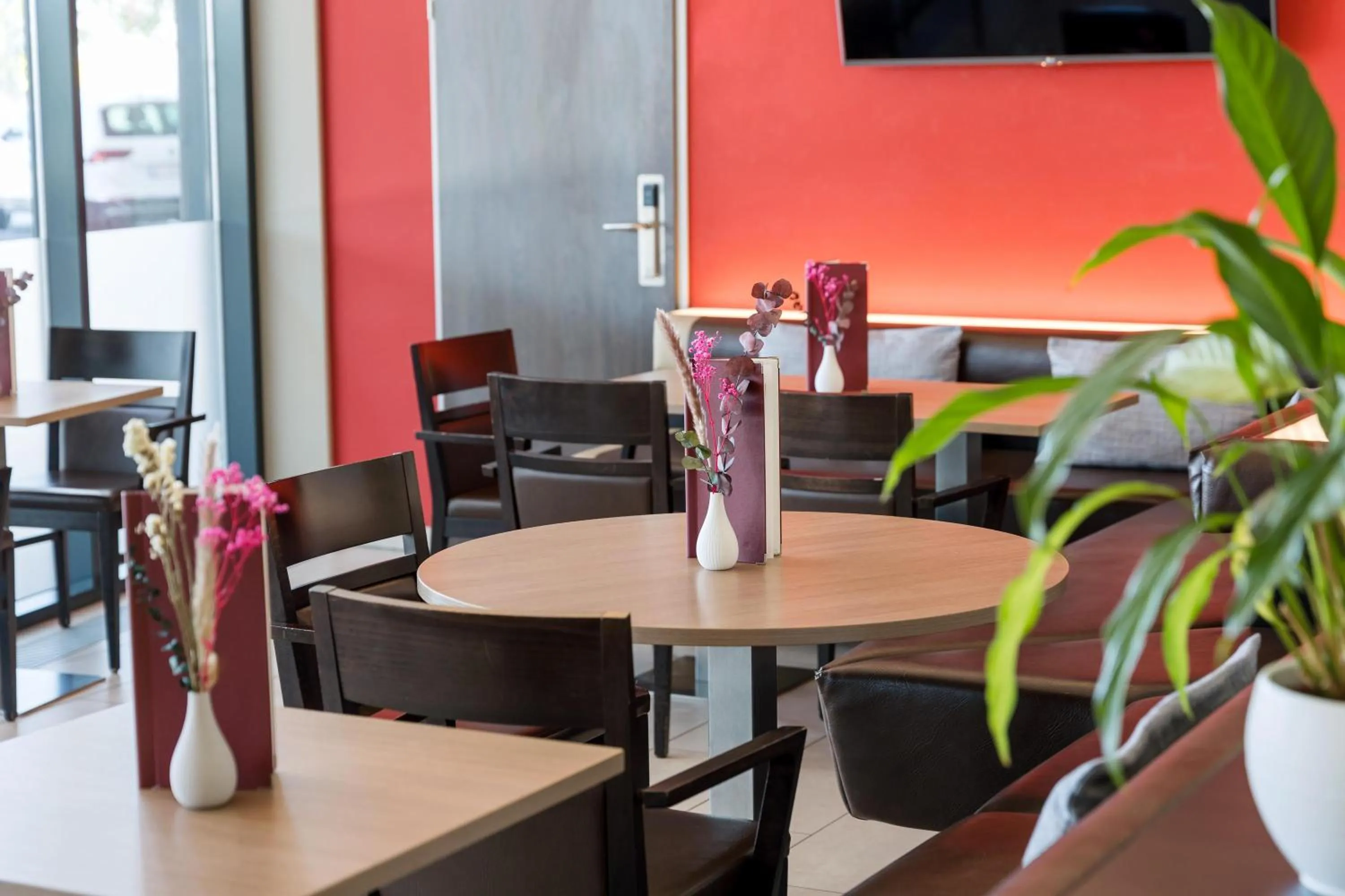 Restaurant/places to eat in Austria Trend Hotel Salzburg Messe