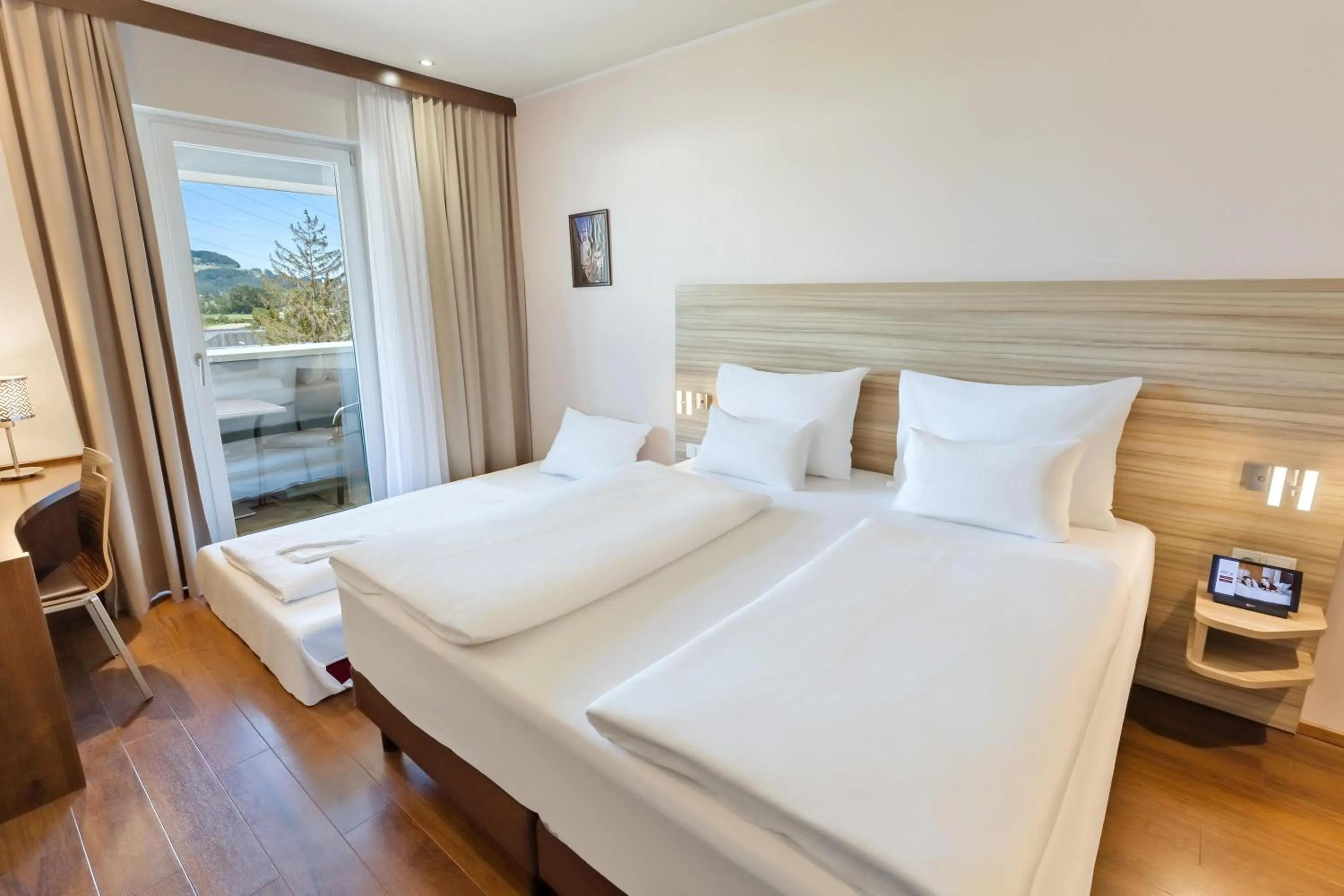 Bed in Austria Trend Hotel Salzburg Messe