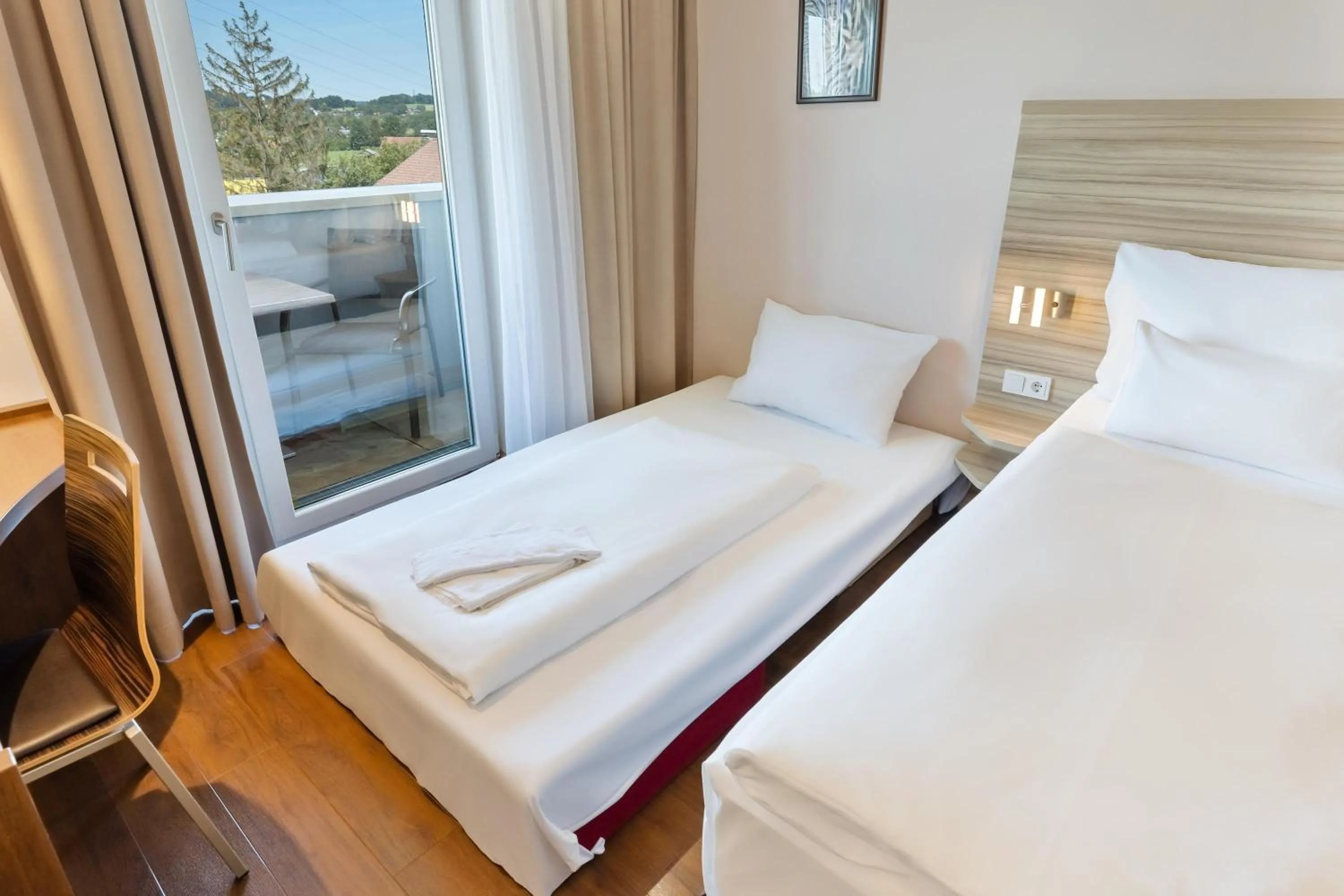 Bed in Austria Trend Hotel Salzburg Messe