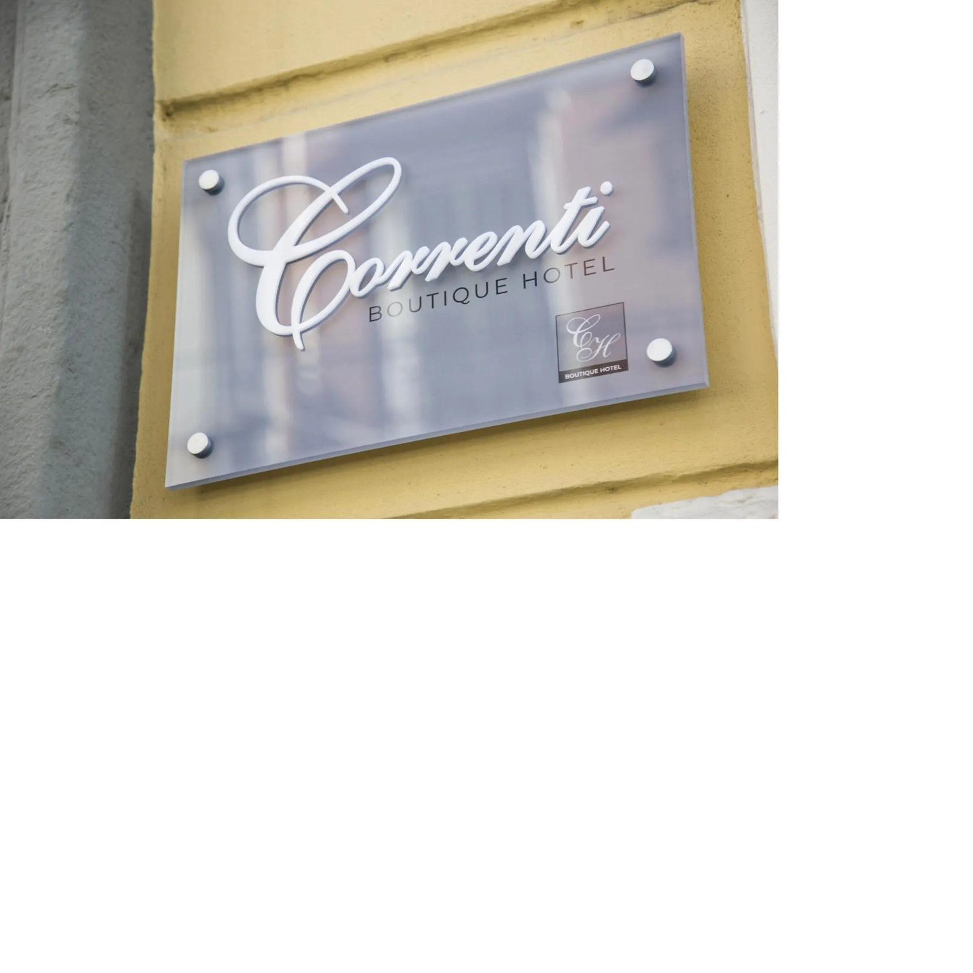 Logo/Certificate/Sign in Correnti Boutique Hotel