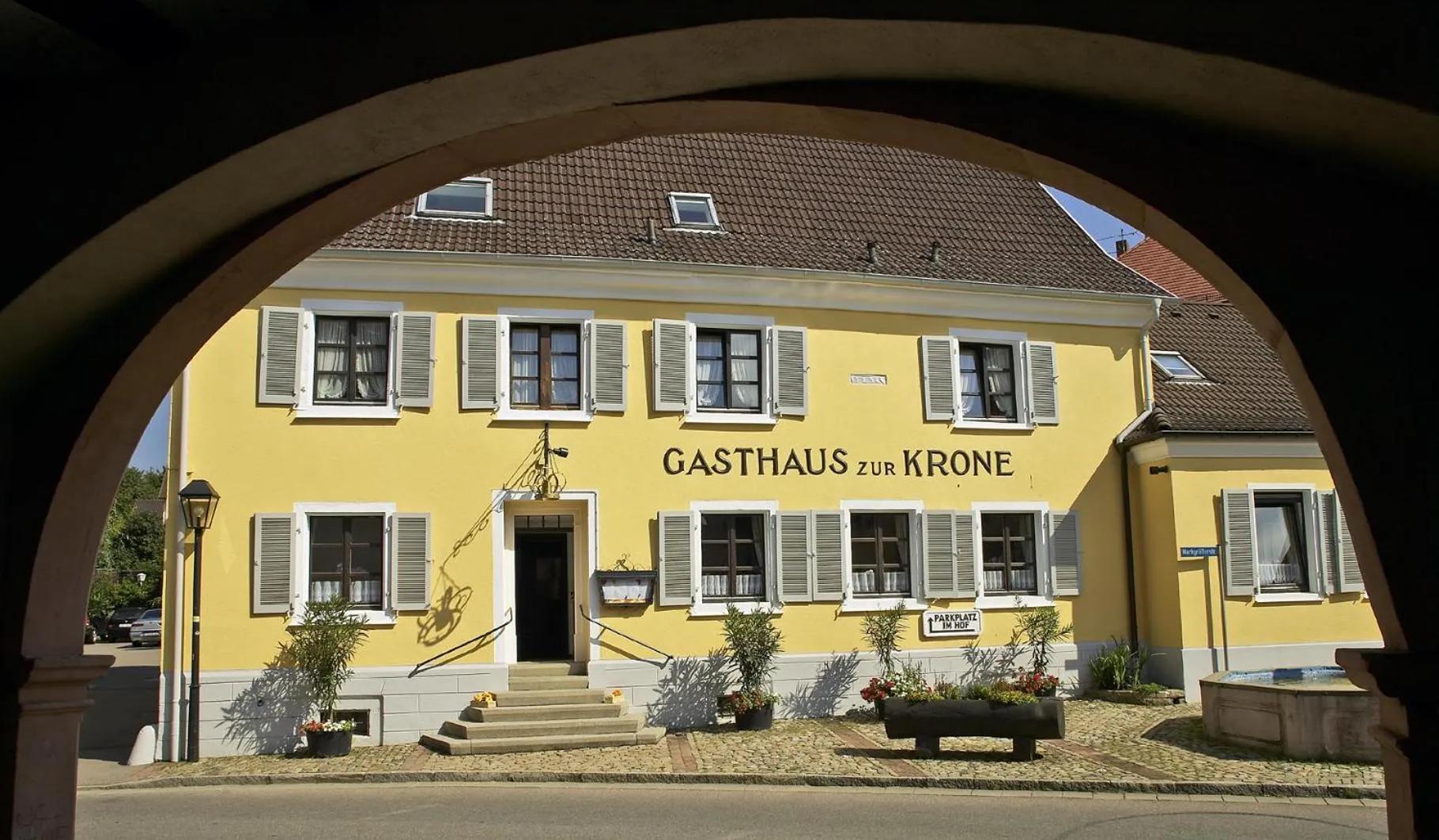 Property Building in Krone Britzingen