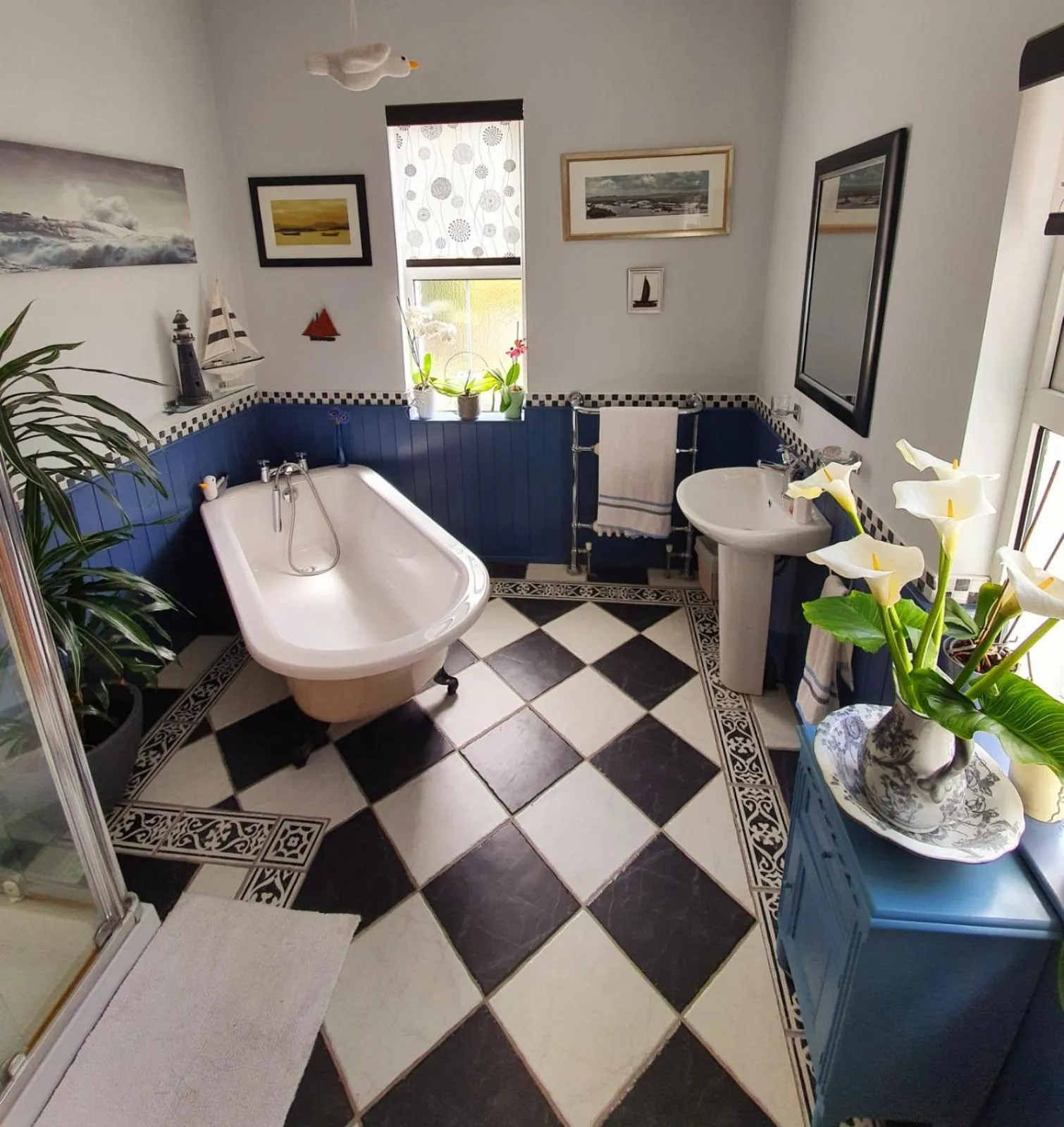 Bathroom in The Mulberrys B&B