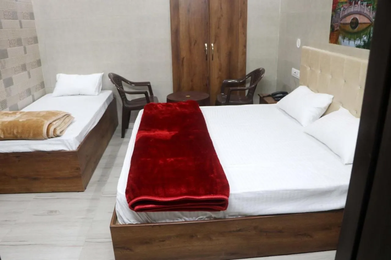 Bed in Krishna Dreams