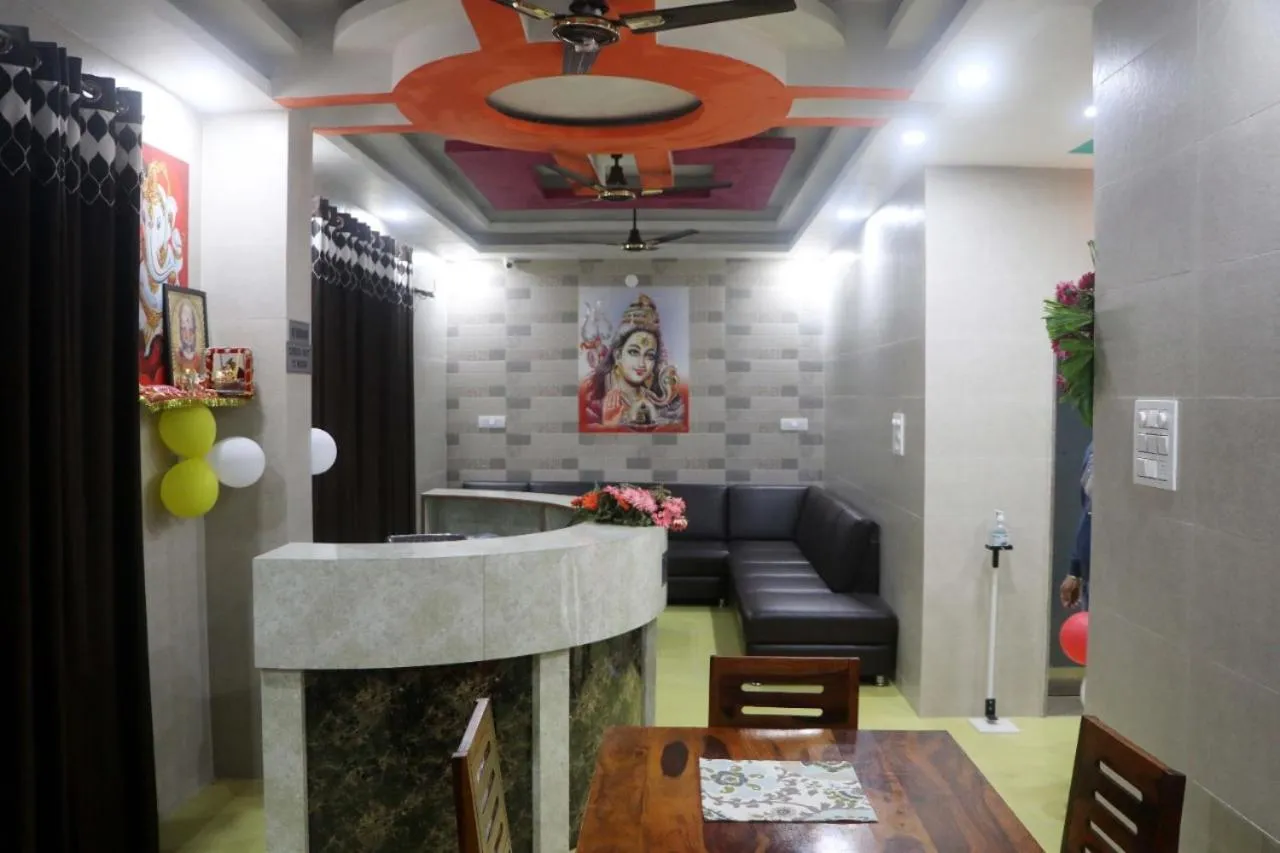 Restaurant/places to eat in Krishna Dreams