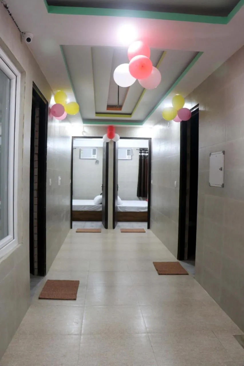 Lobby or reception in Krishna Dreams