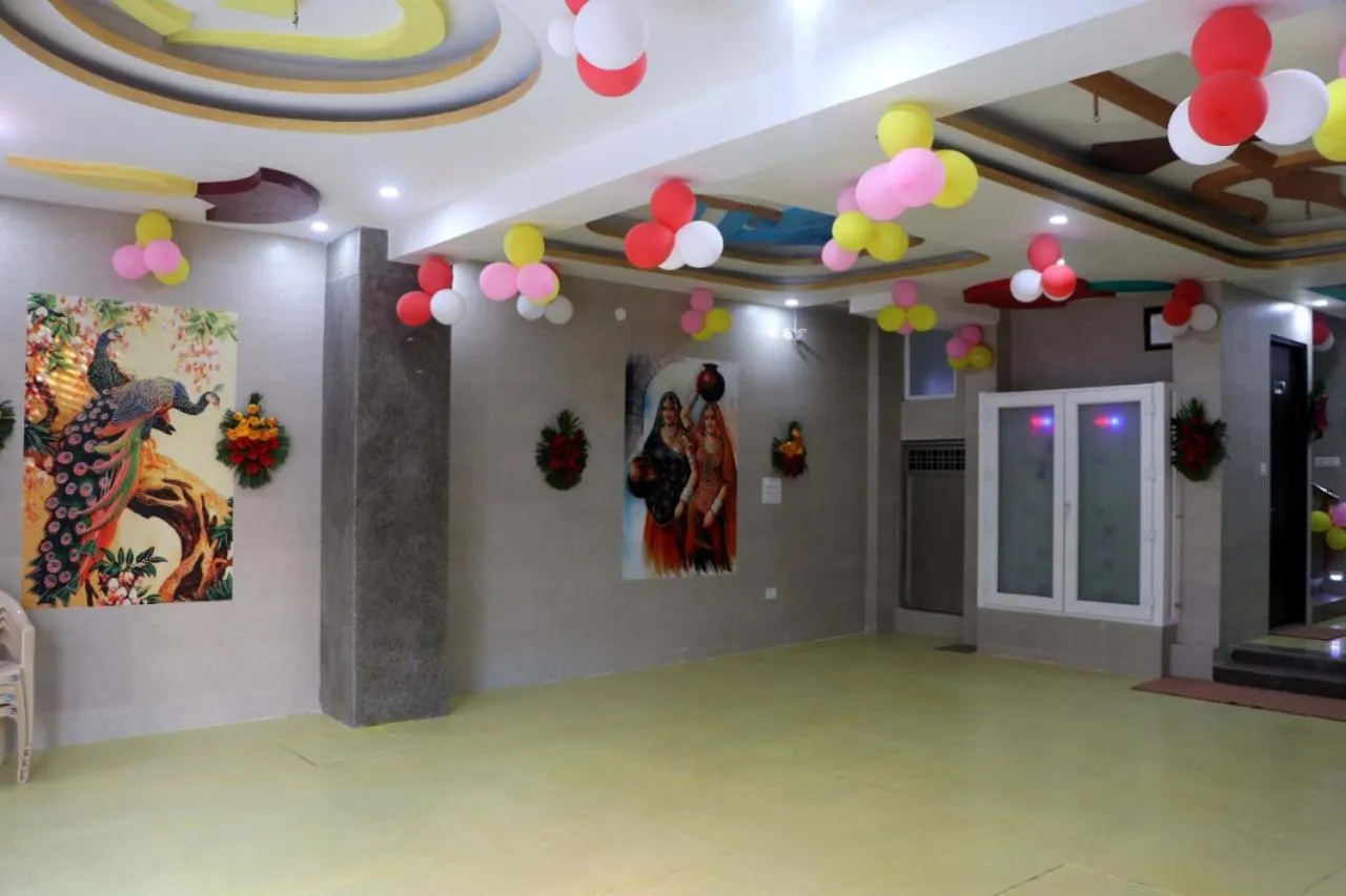 Lobby or reception in Krishna Dreams