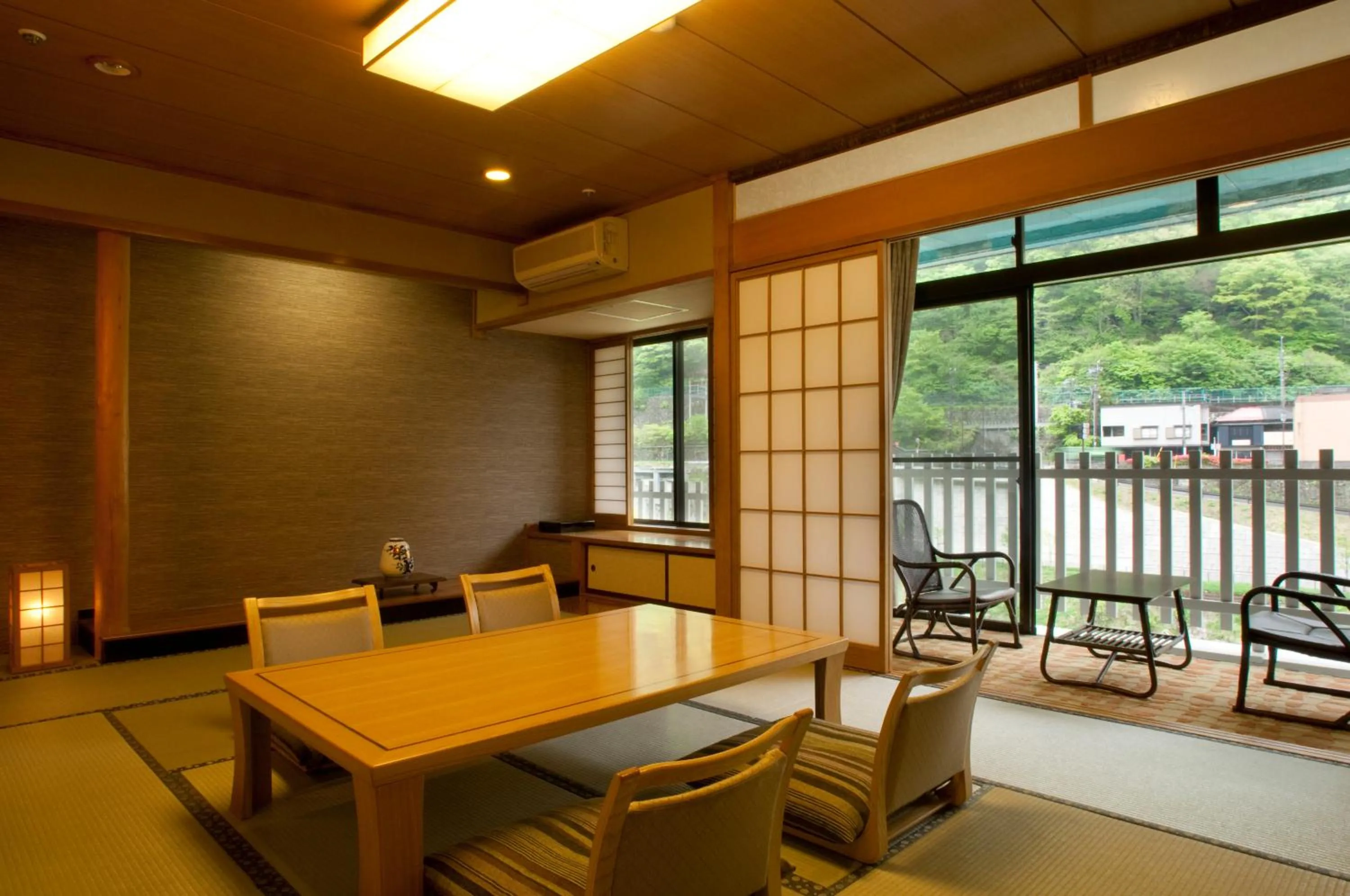 Living room in Kinugawa Onsen Hotel