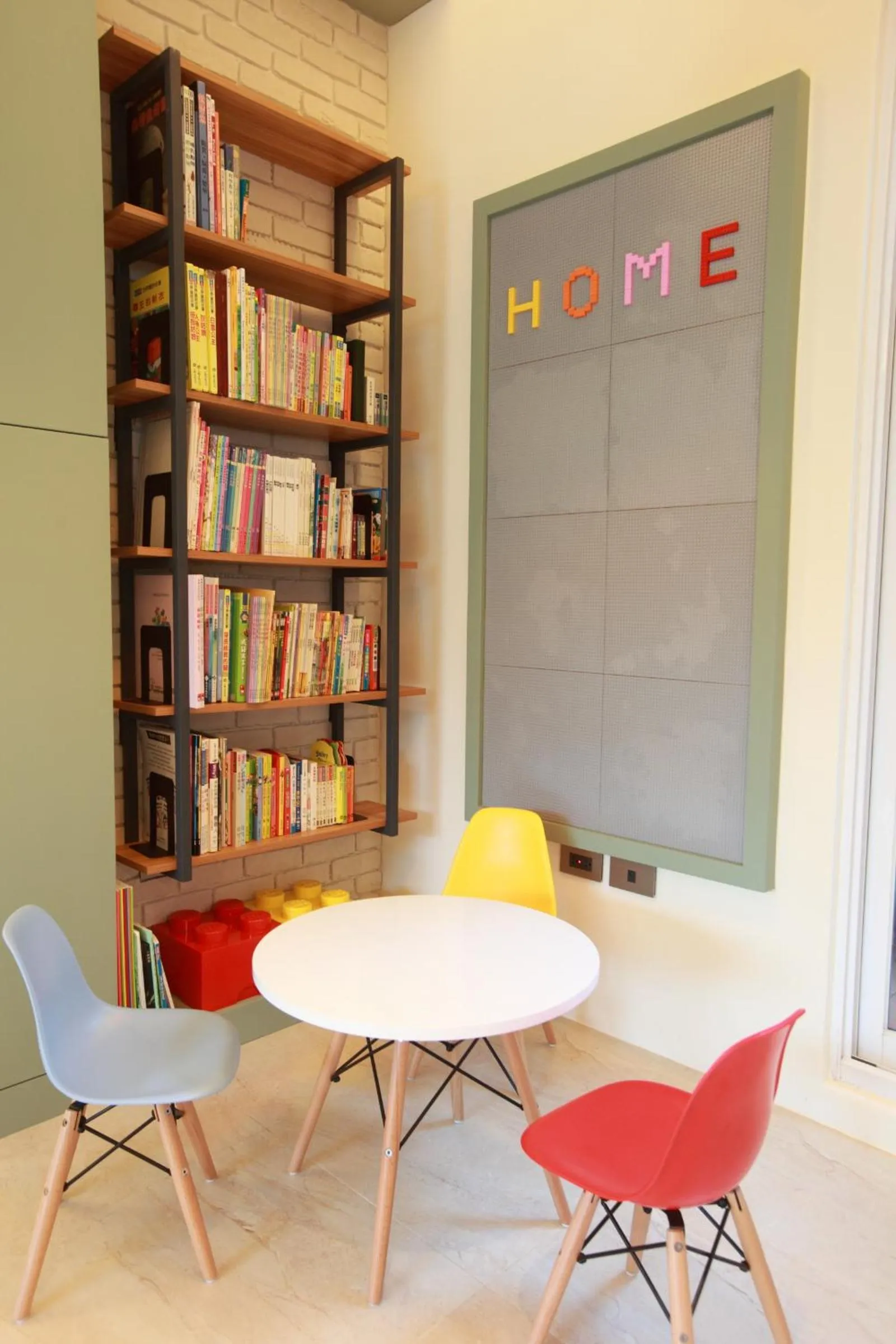 坡岸長堤民宿 Leveeside House I 花蓮車站民宿 I 民宿證號1747 & 1748