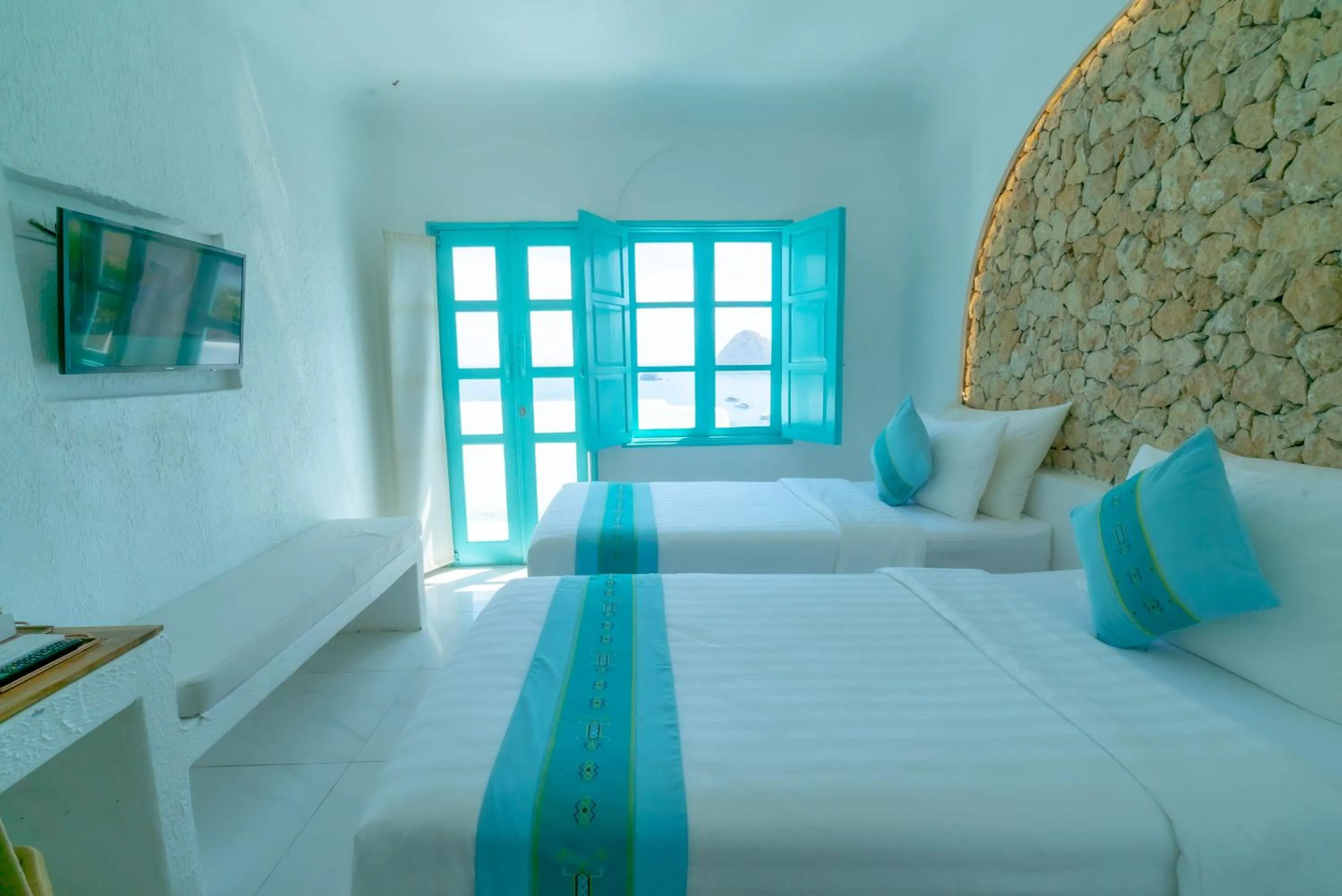 Bedroom, Bed in Loccal Collection Hotel Komodo