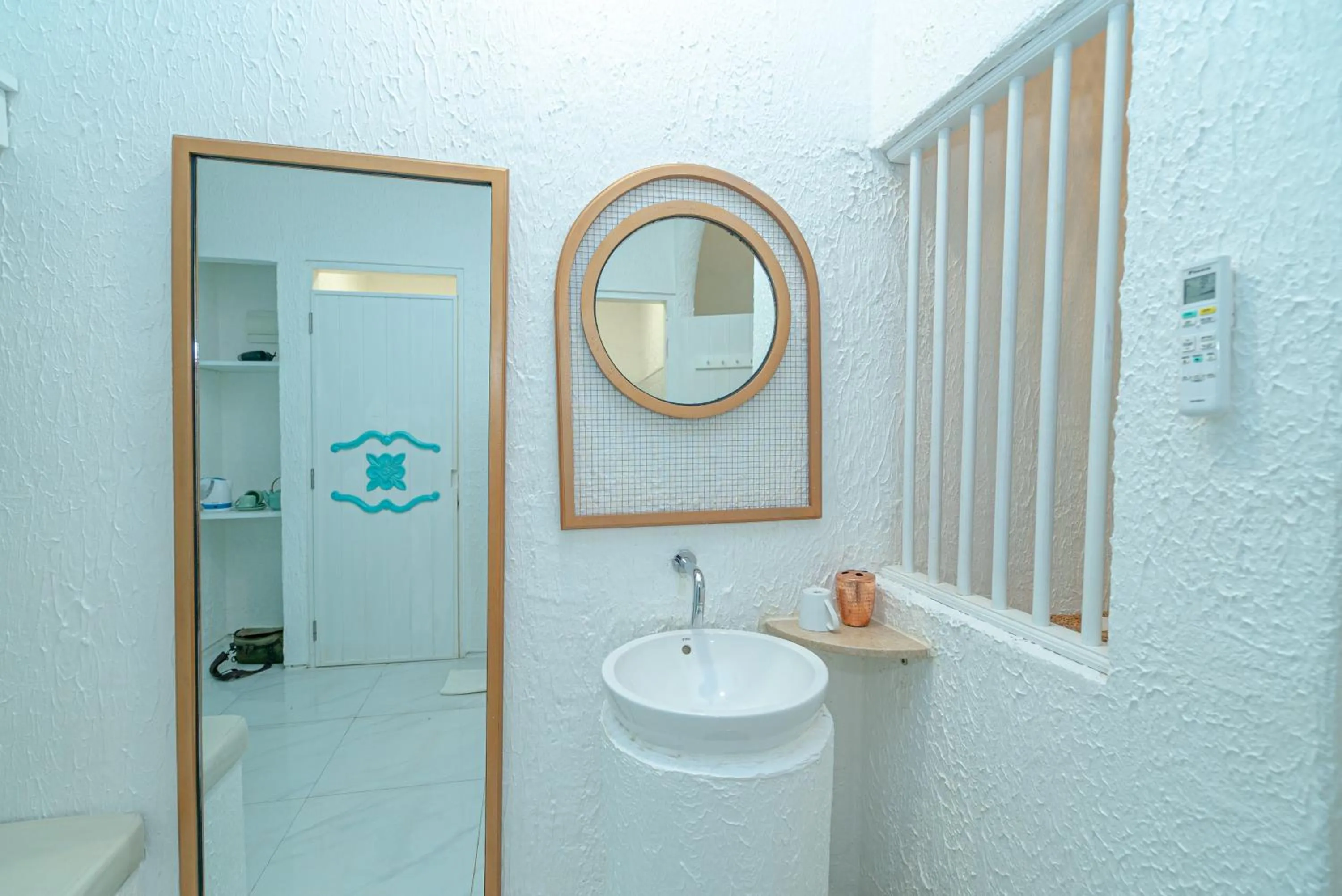 Bed in Loccal Collection Hotel Komodo