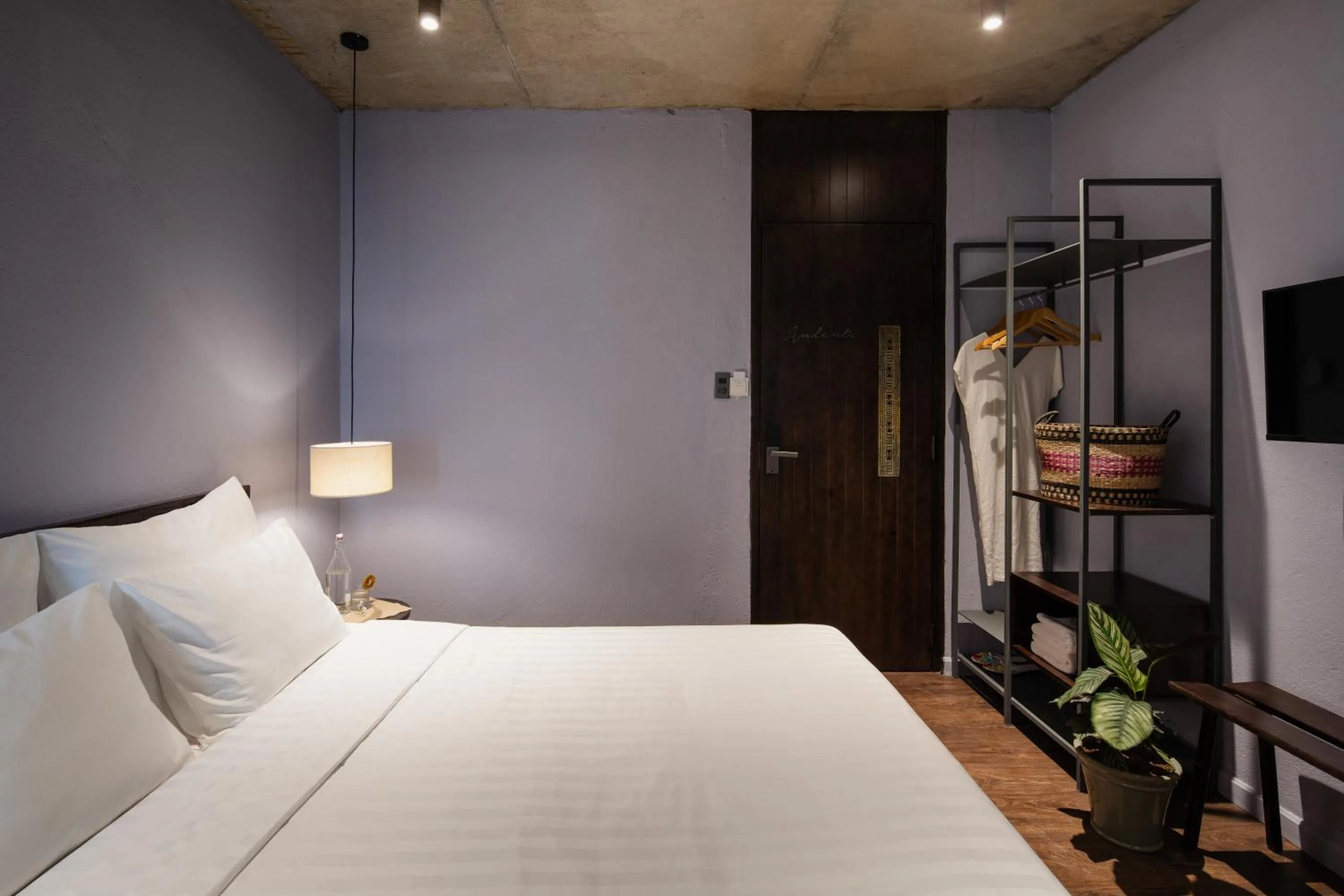 Bed in The Note Dalat