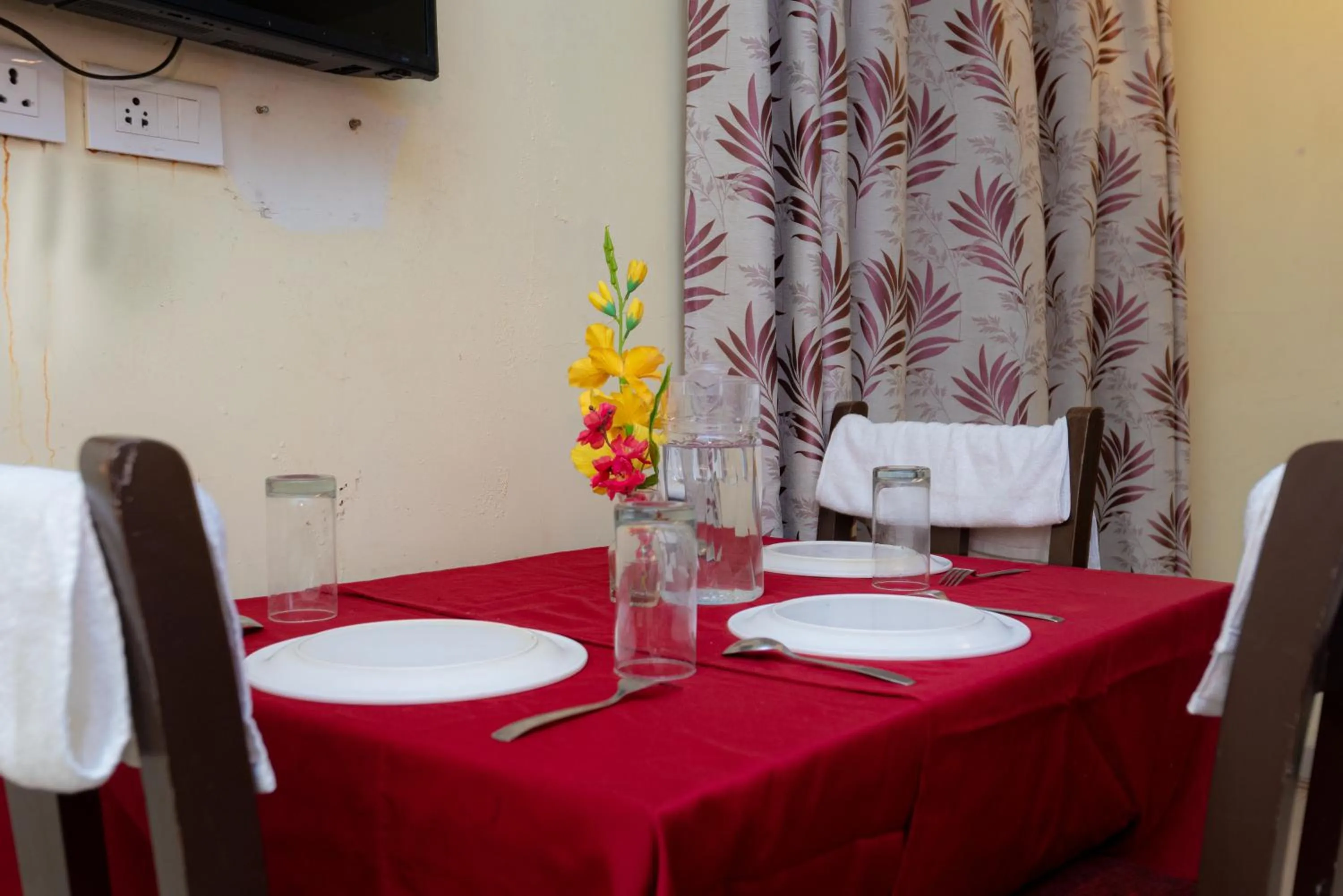 Living room in HOTEL AVISHA Residency