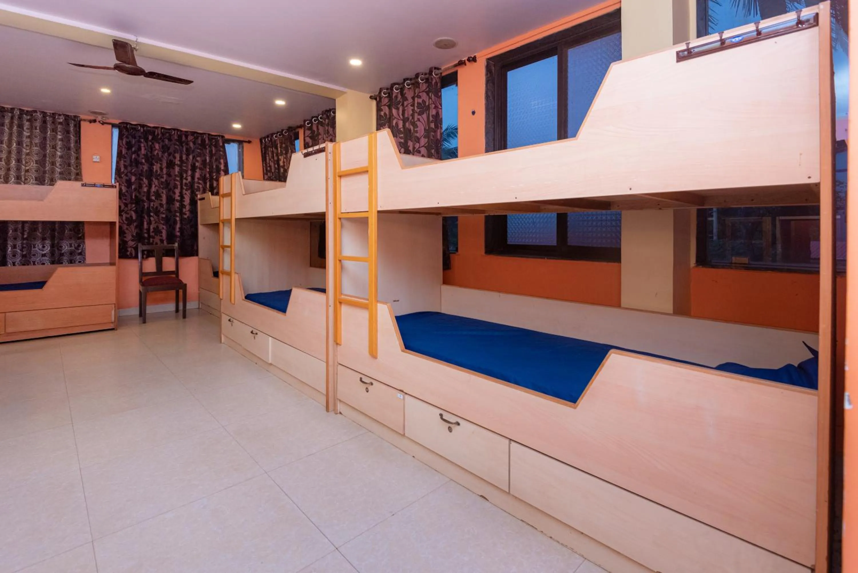 Bed in HOTEL AVISHA Residency