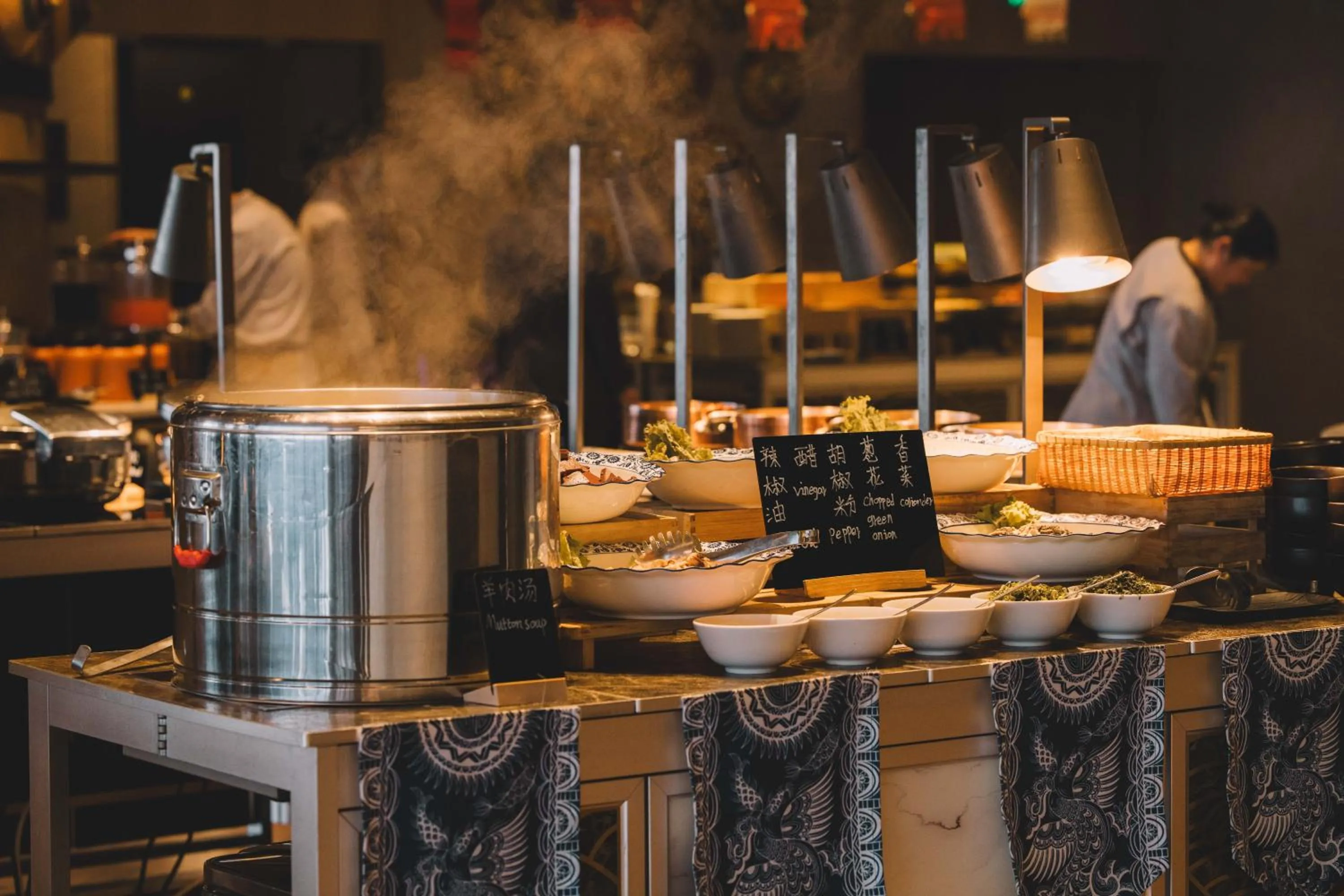 Restaurant/places to eat in Qingdao Haitian Hotel