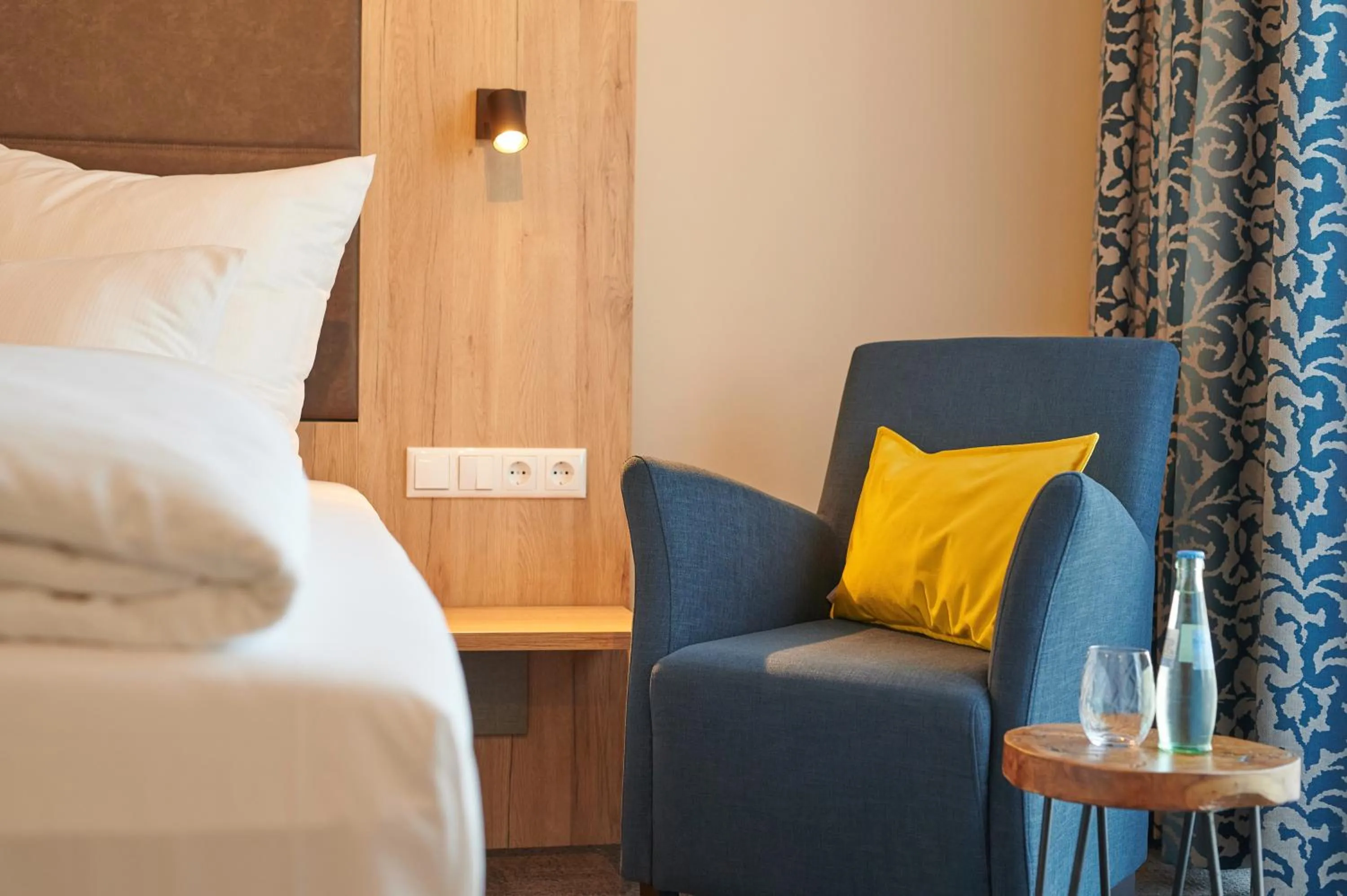 Photo of the whole room, Bed in Kucher's Landhotel