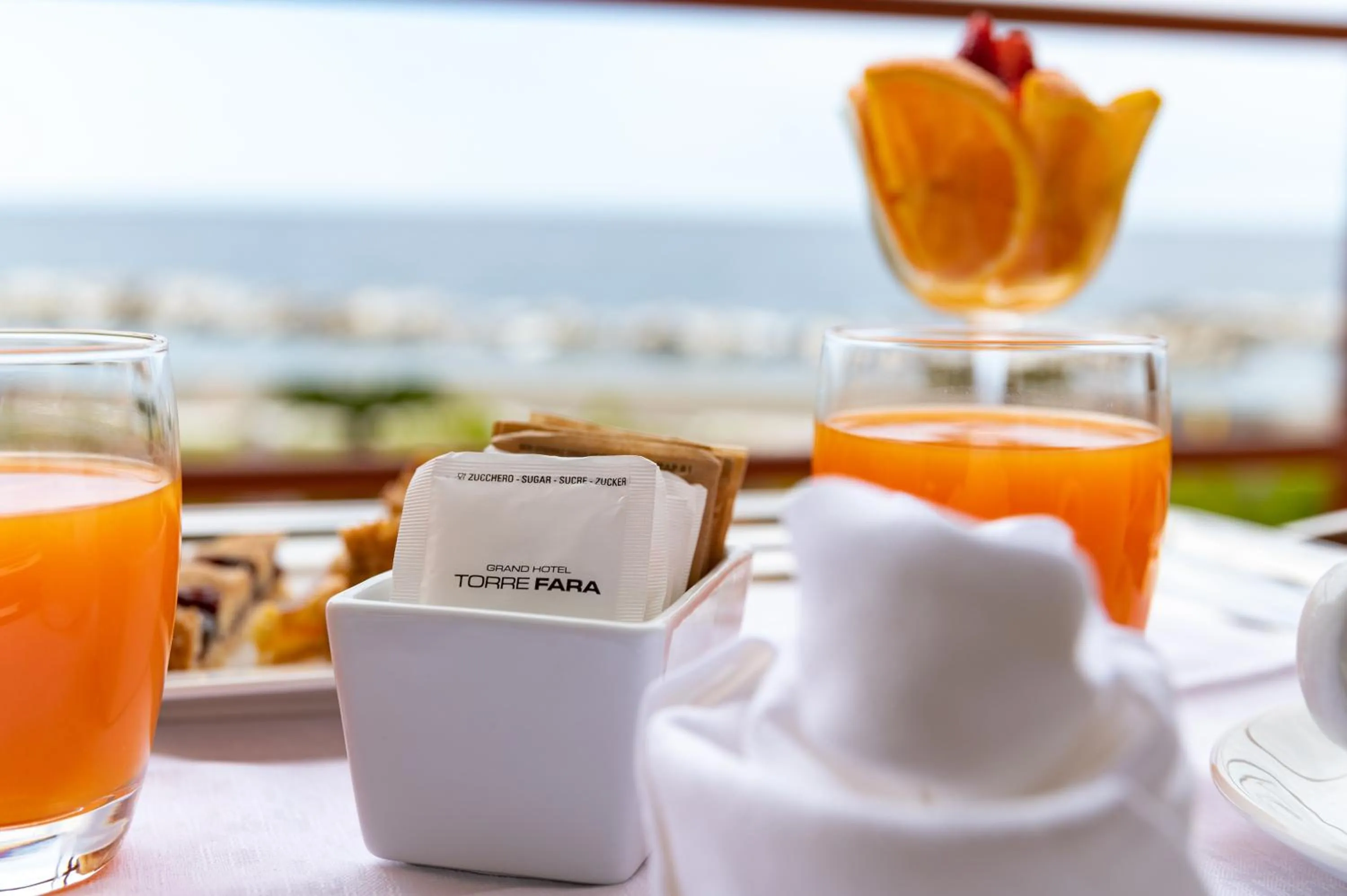 Food and drinks in Grand Hotel Torre Fara