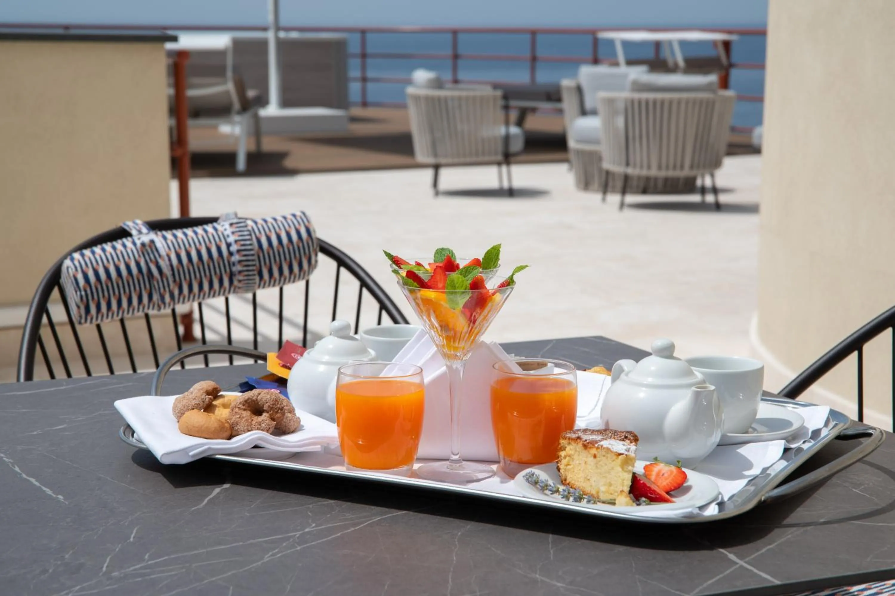 Breakfast in Grand Hotel Torre Fara