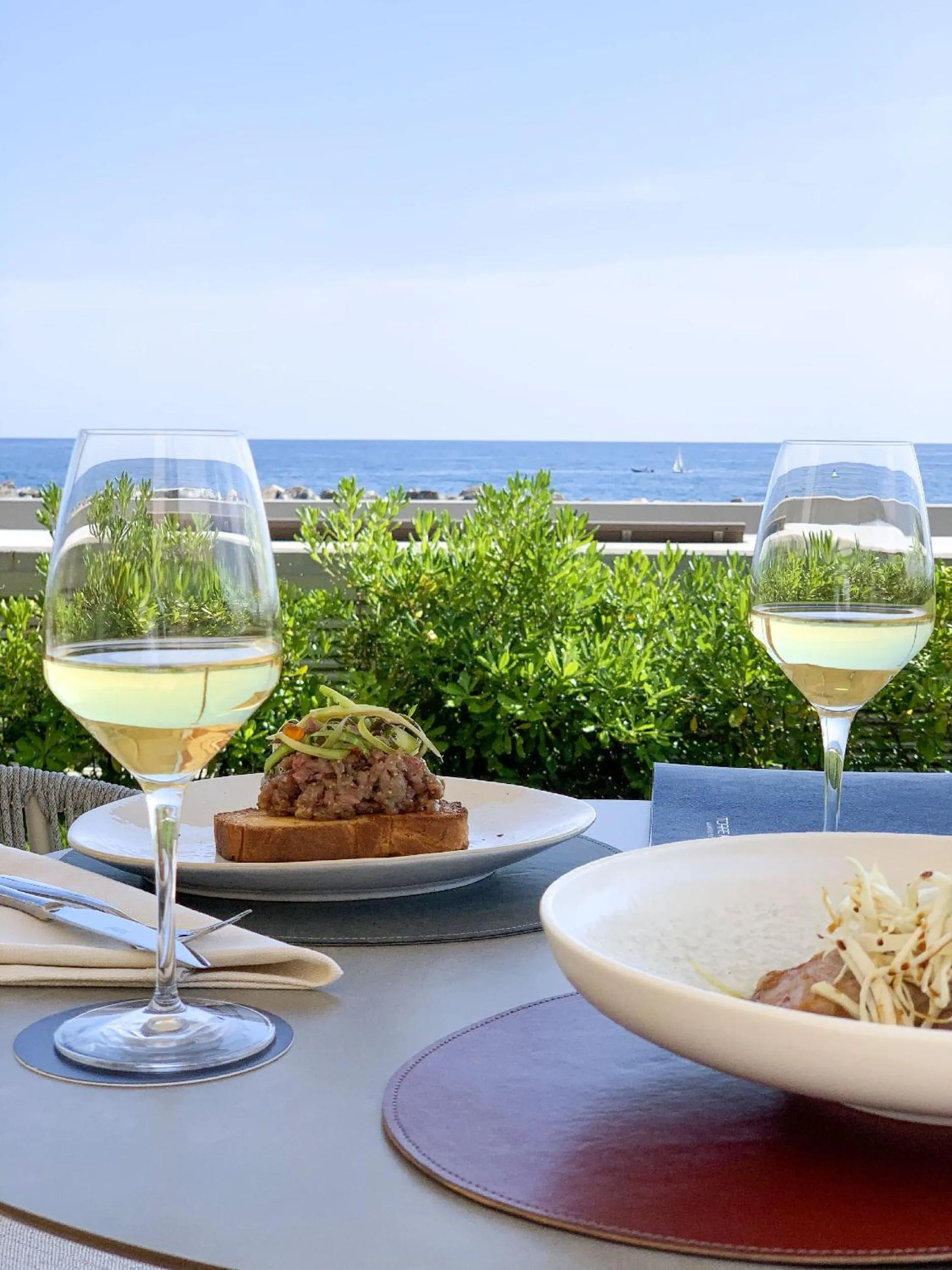 Lounge or bar in Grand Hotel Torre Fara