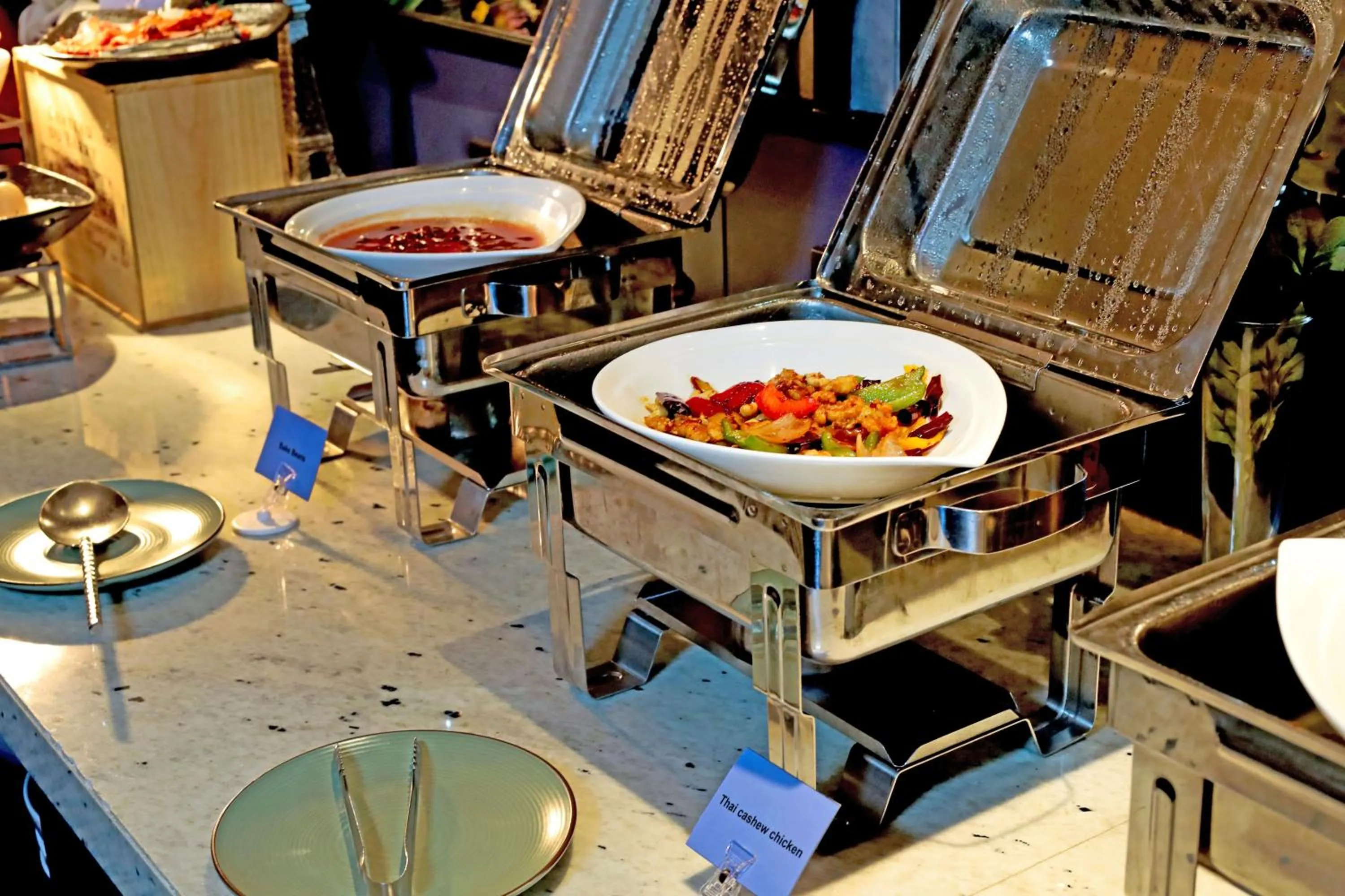 Food in The Quartier Hotel Phromphong - Thonglor