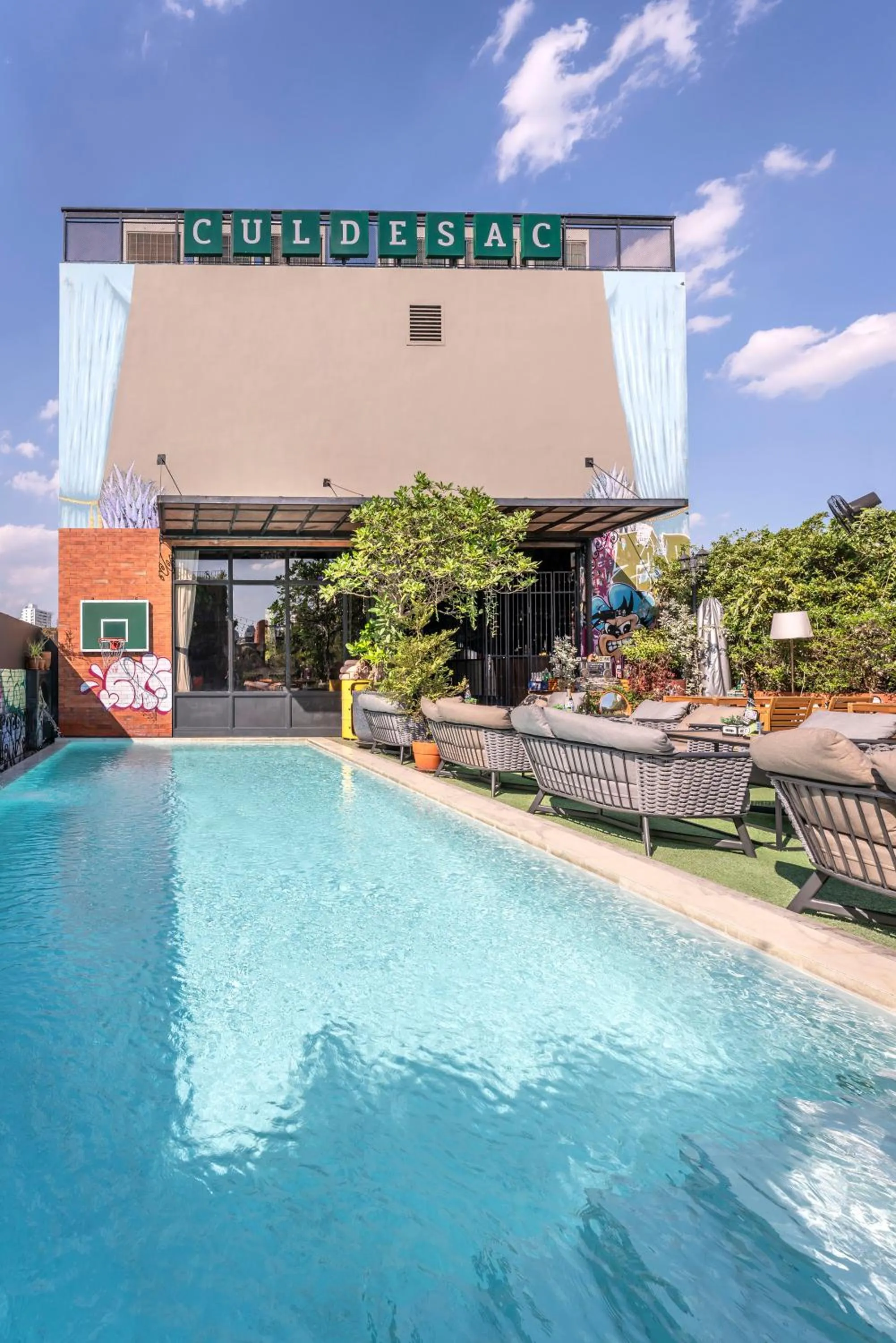 Day in The Quartier Hotel Phromphong - Thonglor