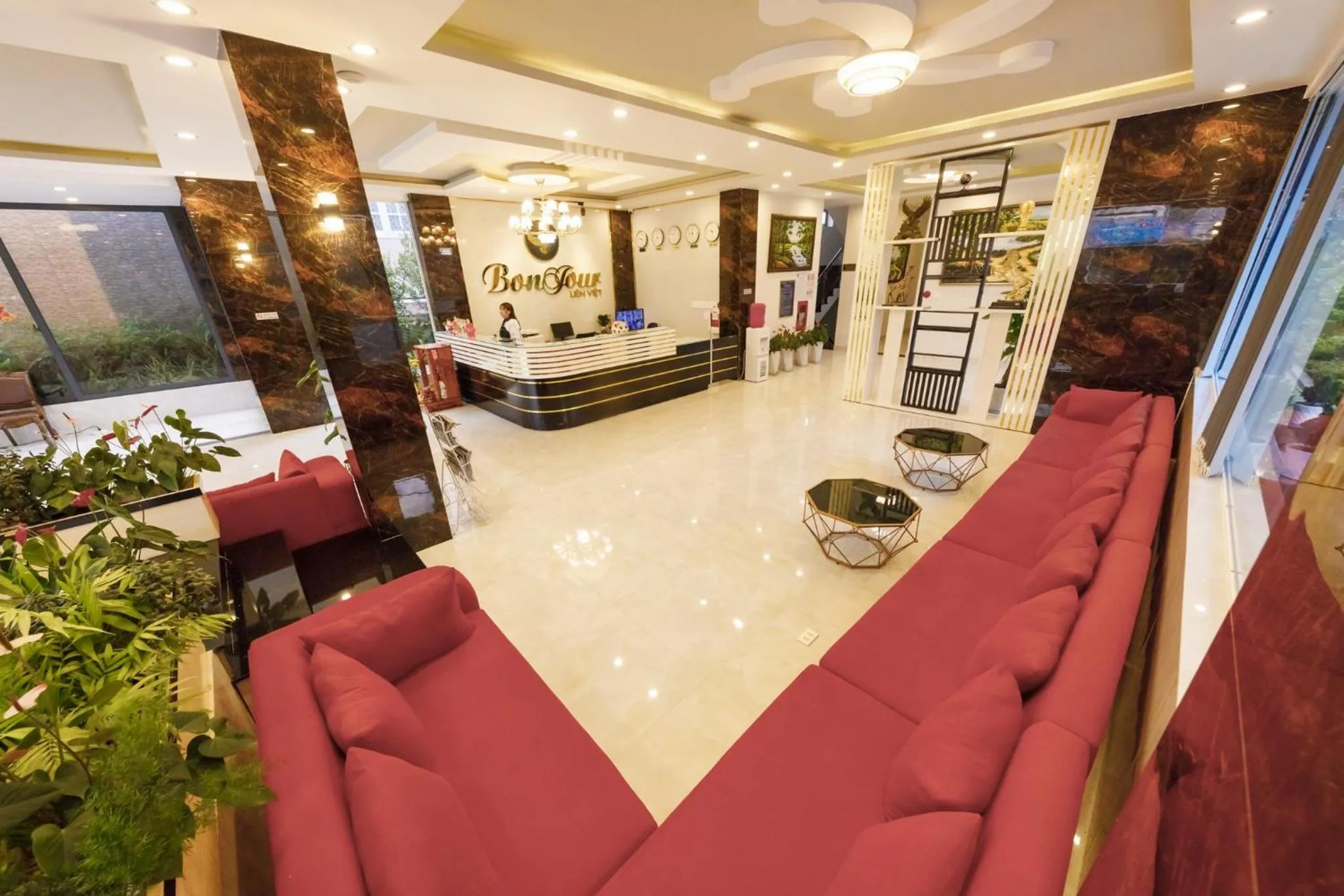 Lobby or reception in Bonjour Da Lat Hotel