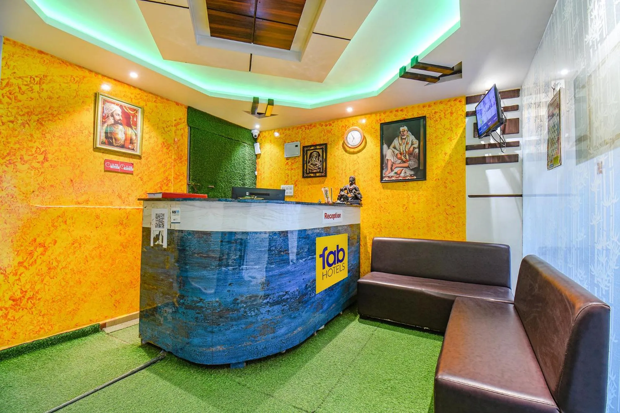 Lobby or reception in FabExpress 4 Star Executive - Nr World Trade Center