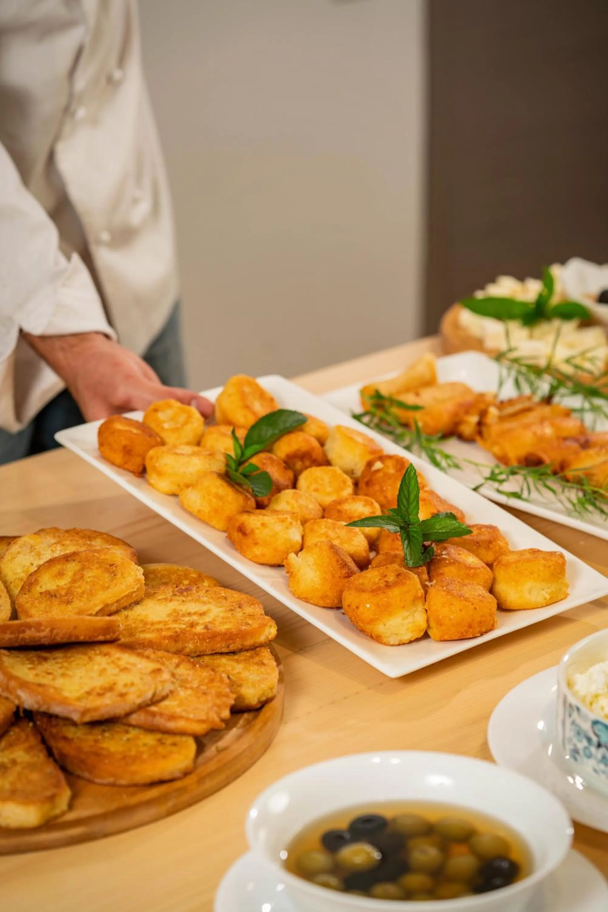 Breakfast in Hotel Lahili