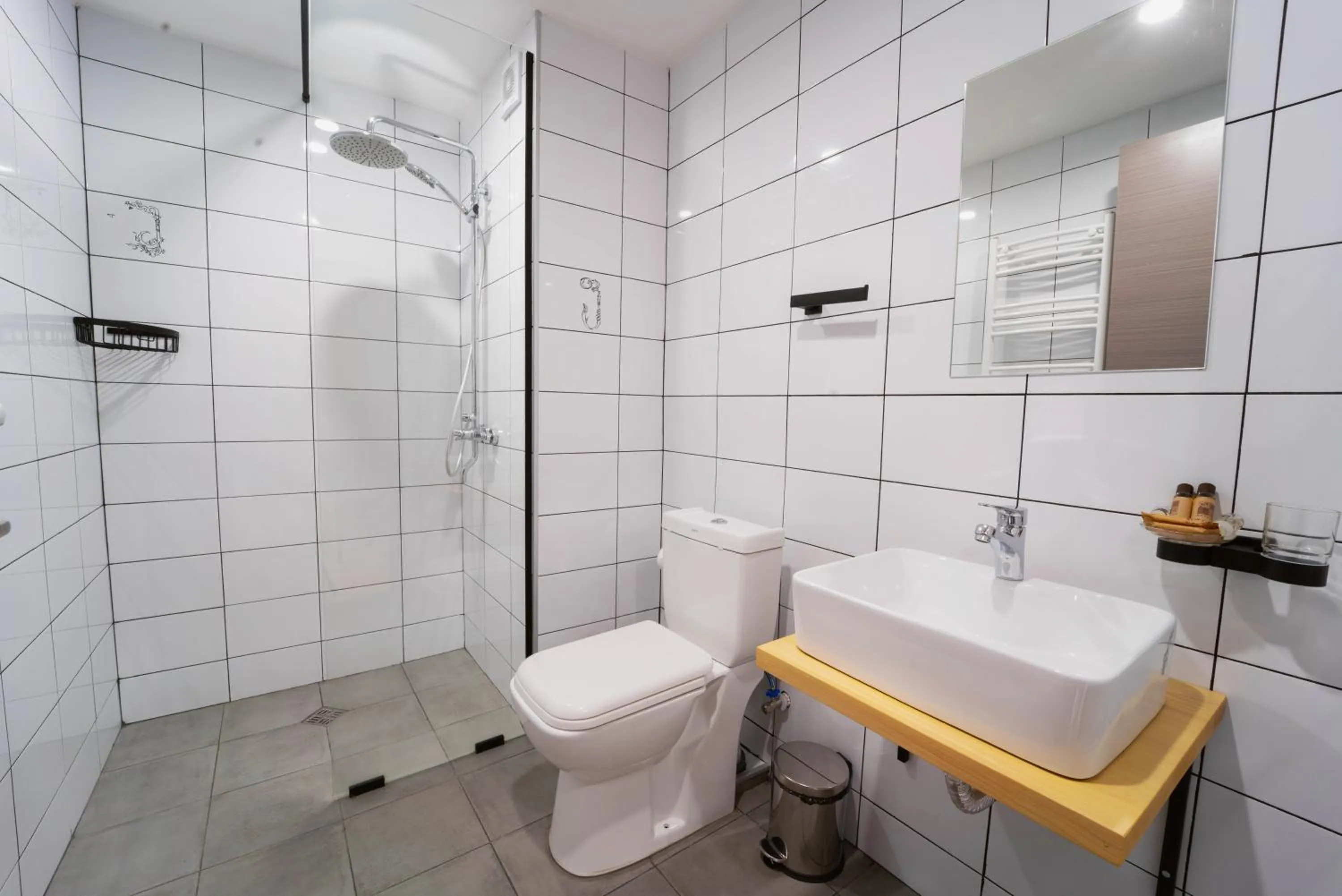 Bathroom in Hotel Lahili