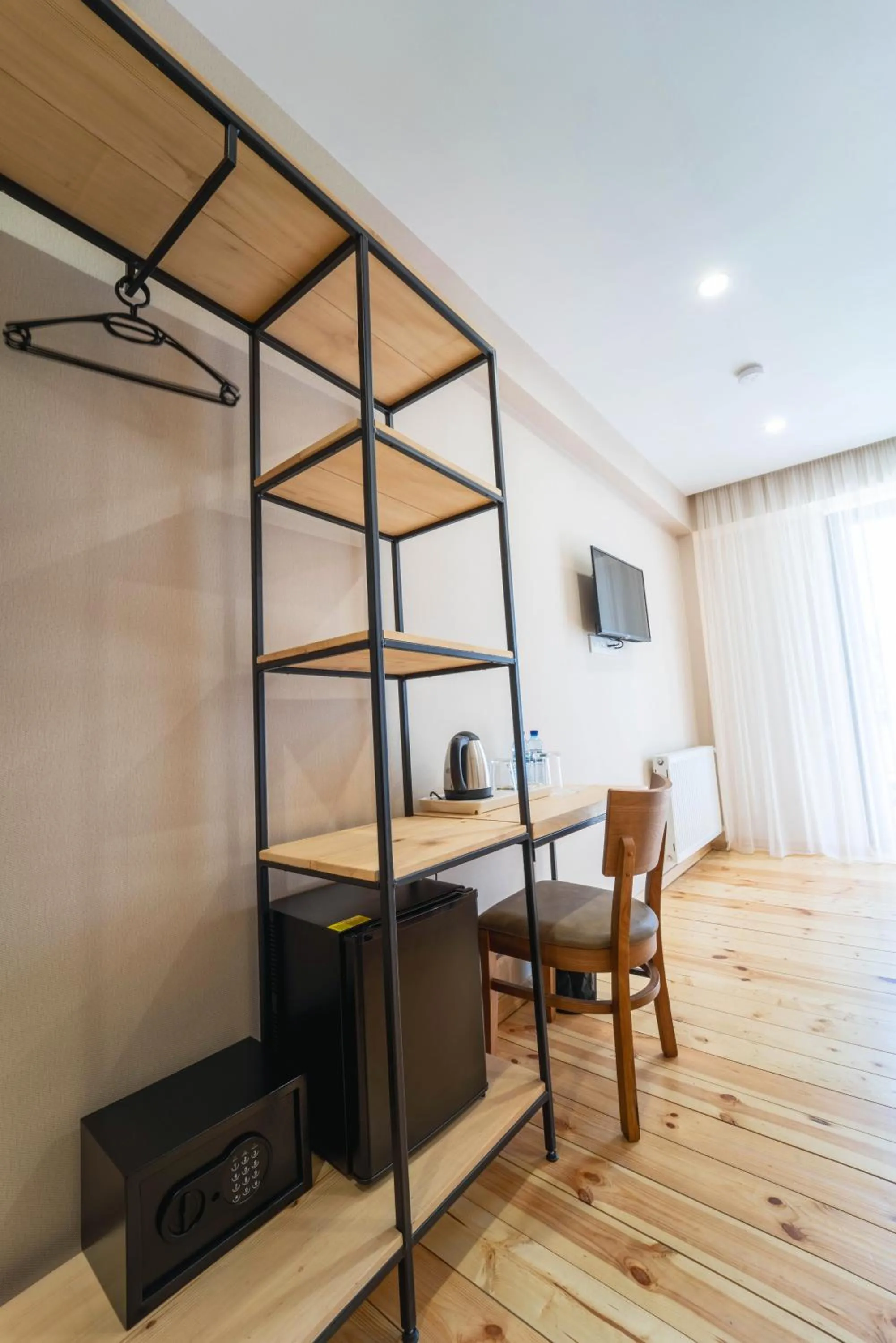 TV and multimedia in Hotel Lahili