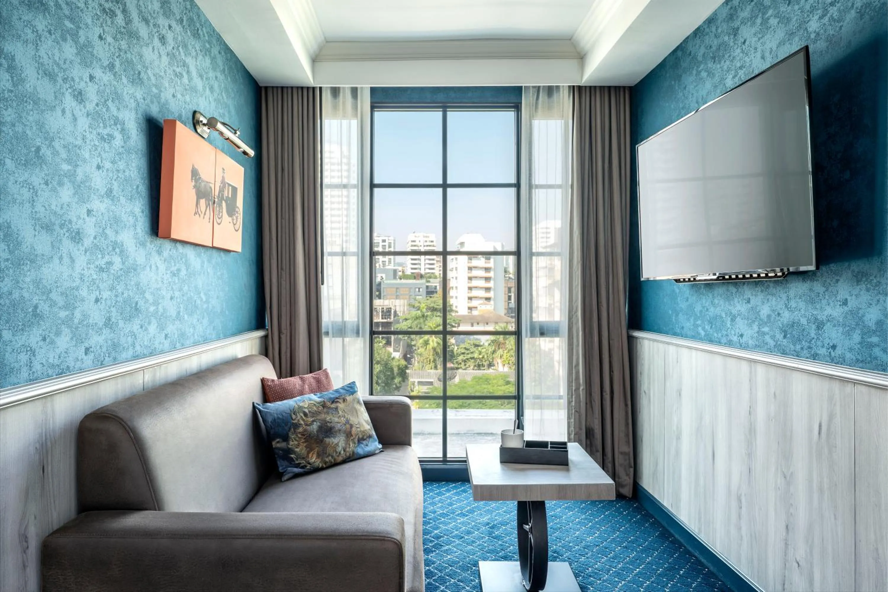 Living room in The Coach Hotel Sukhumvit - Asok BTS Bangkok