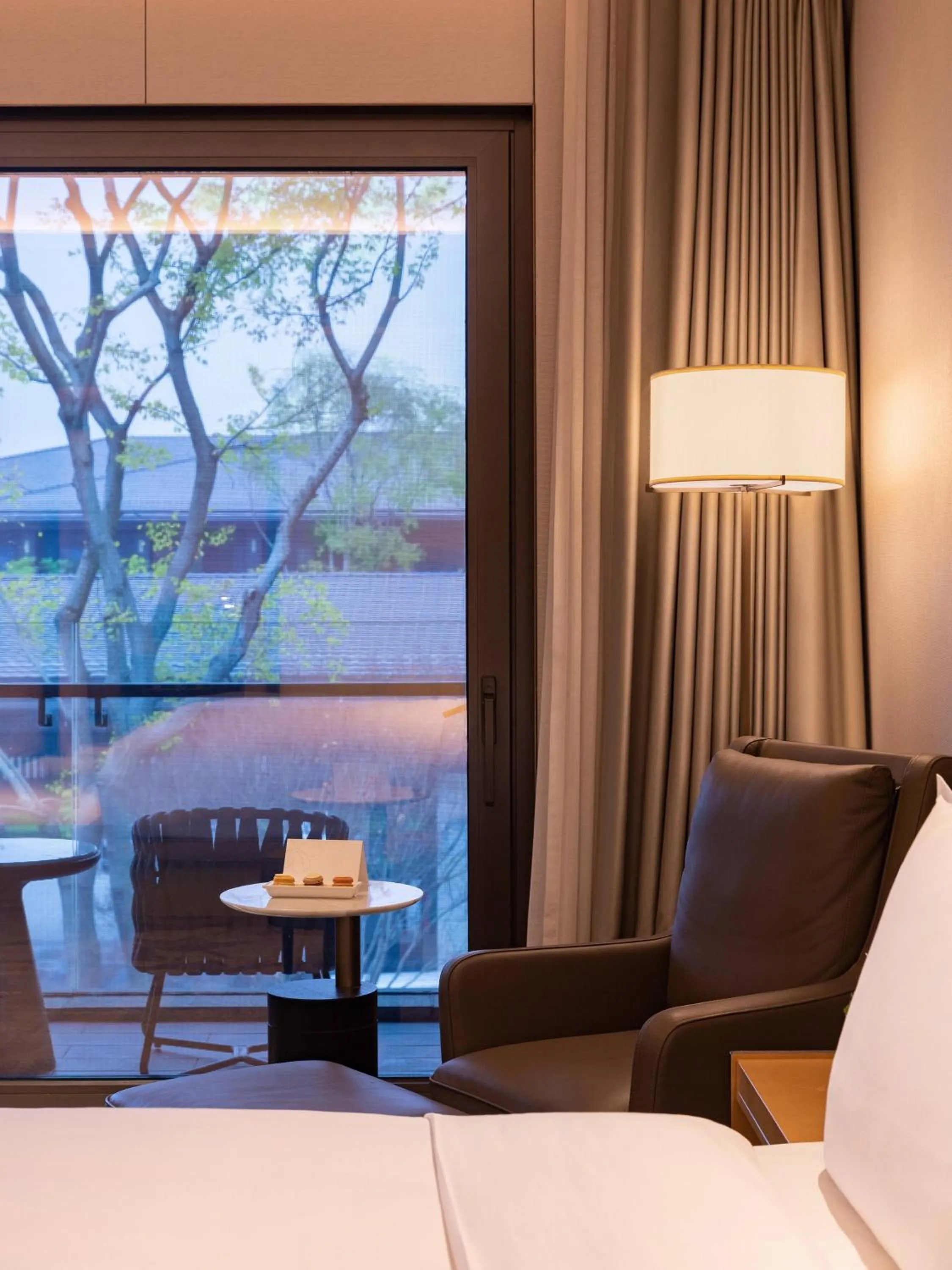 Property building, Bed in Gran Meliá Chengdu