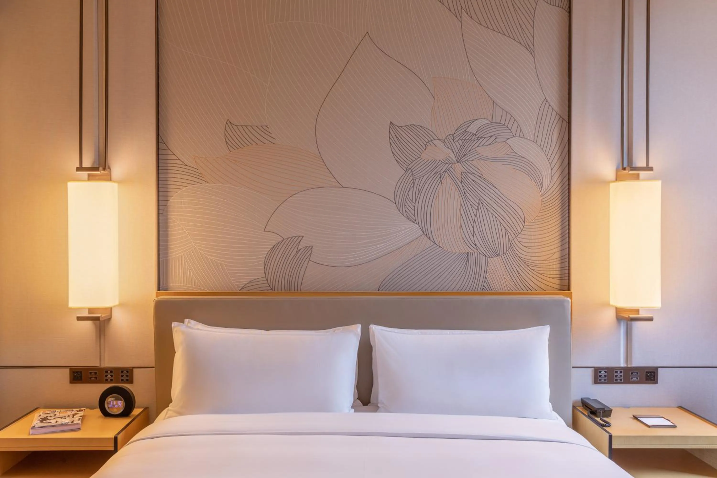 Bed in Gran Melia Chengdu