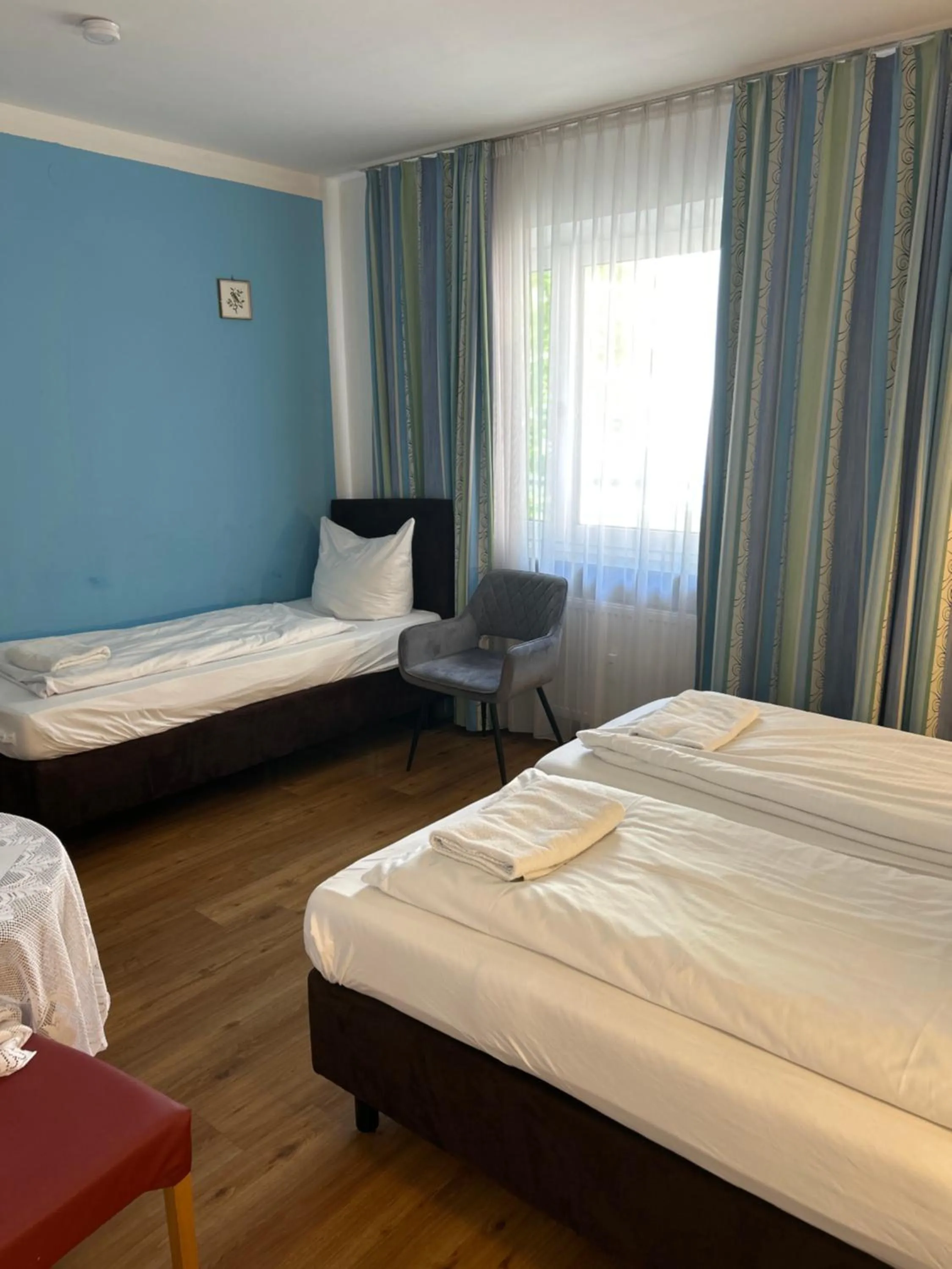 Bedroom, Bed in Hotel Pension Haydn