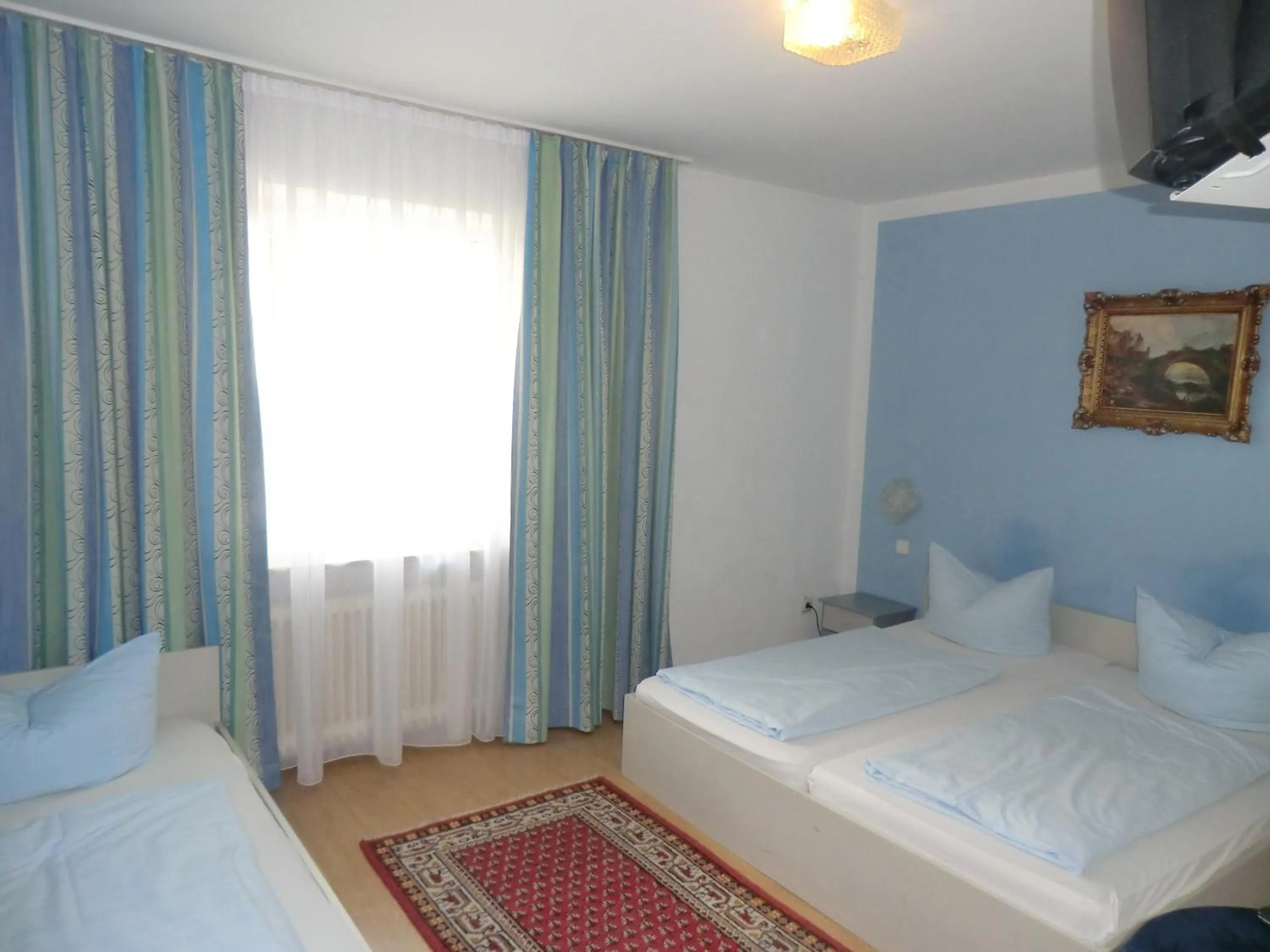 Bedroom, Bed in Hotel Pension Haydn