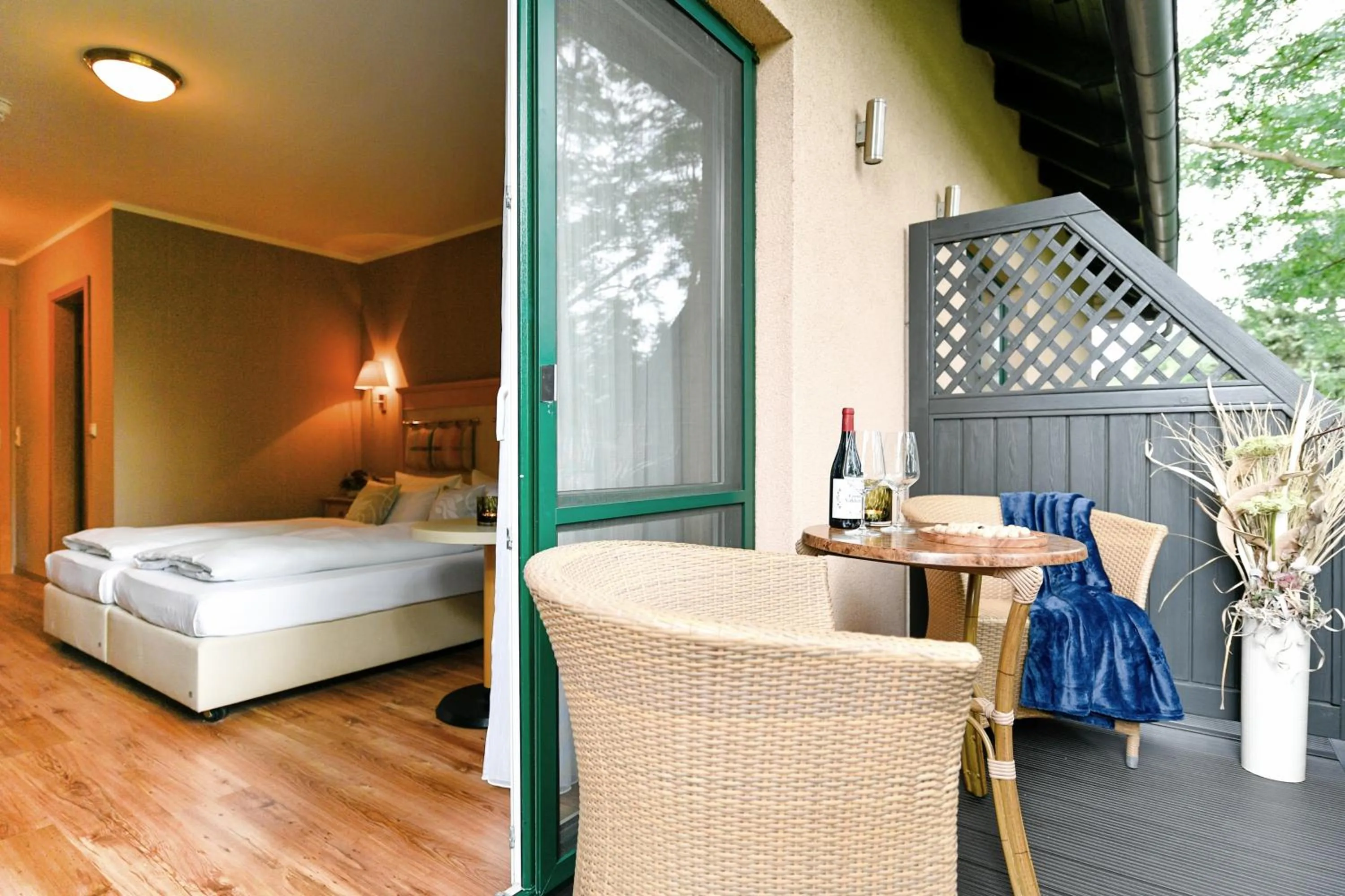 Balcony/Terrace, Bed in Christinenhof & Spa - Wellnesshotel am Rande des Spreewalds