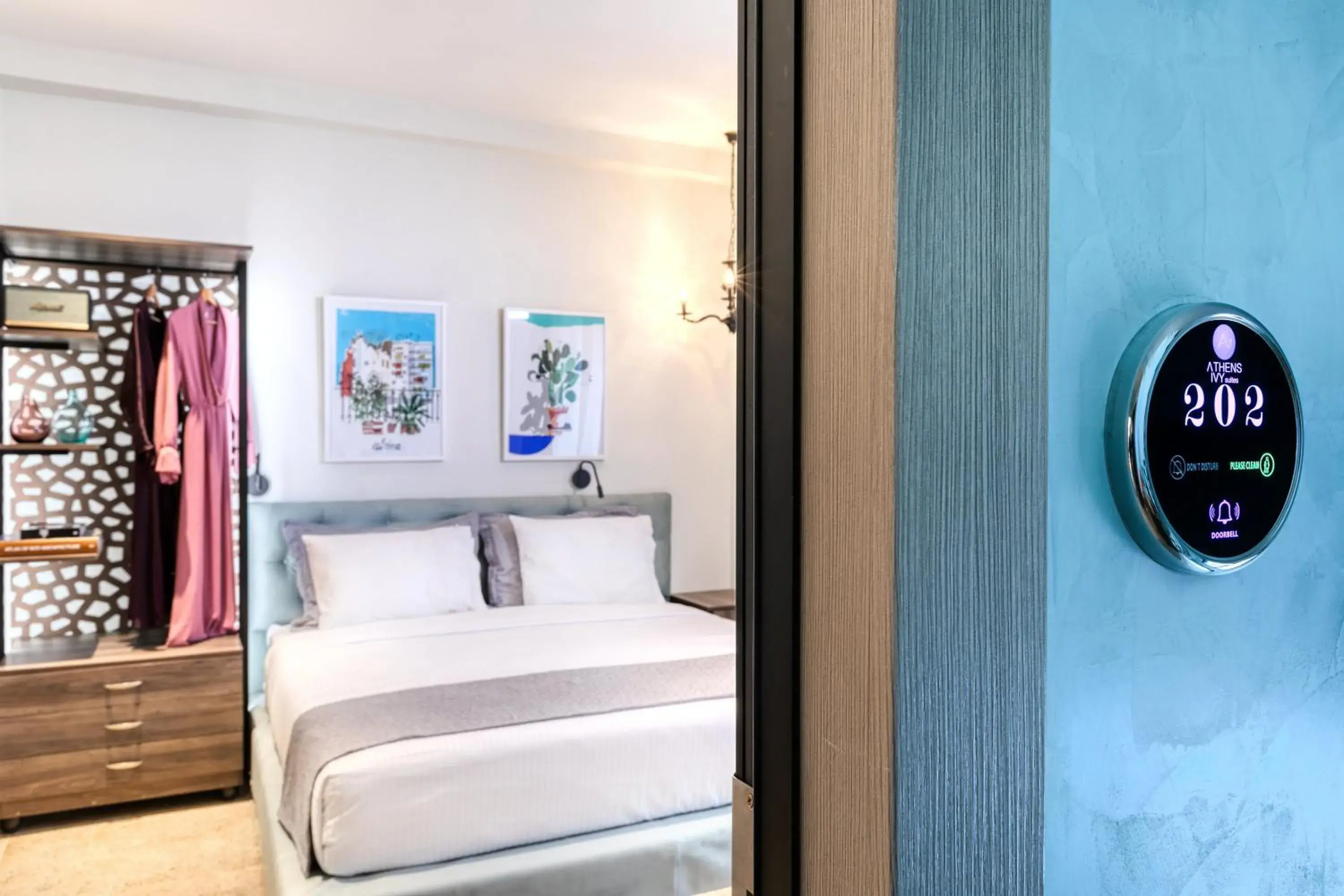 Standard Double Room in Athens Ivy Suites Standard Double Room in Athens Ivy Suites