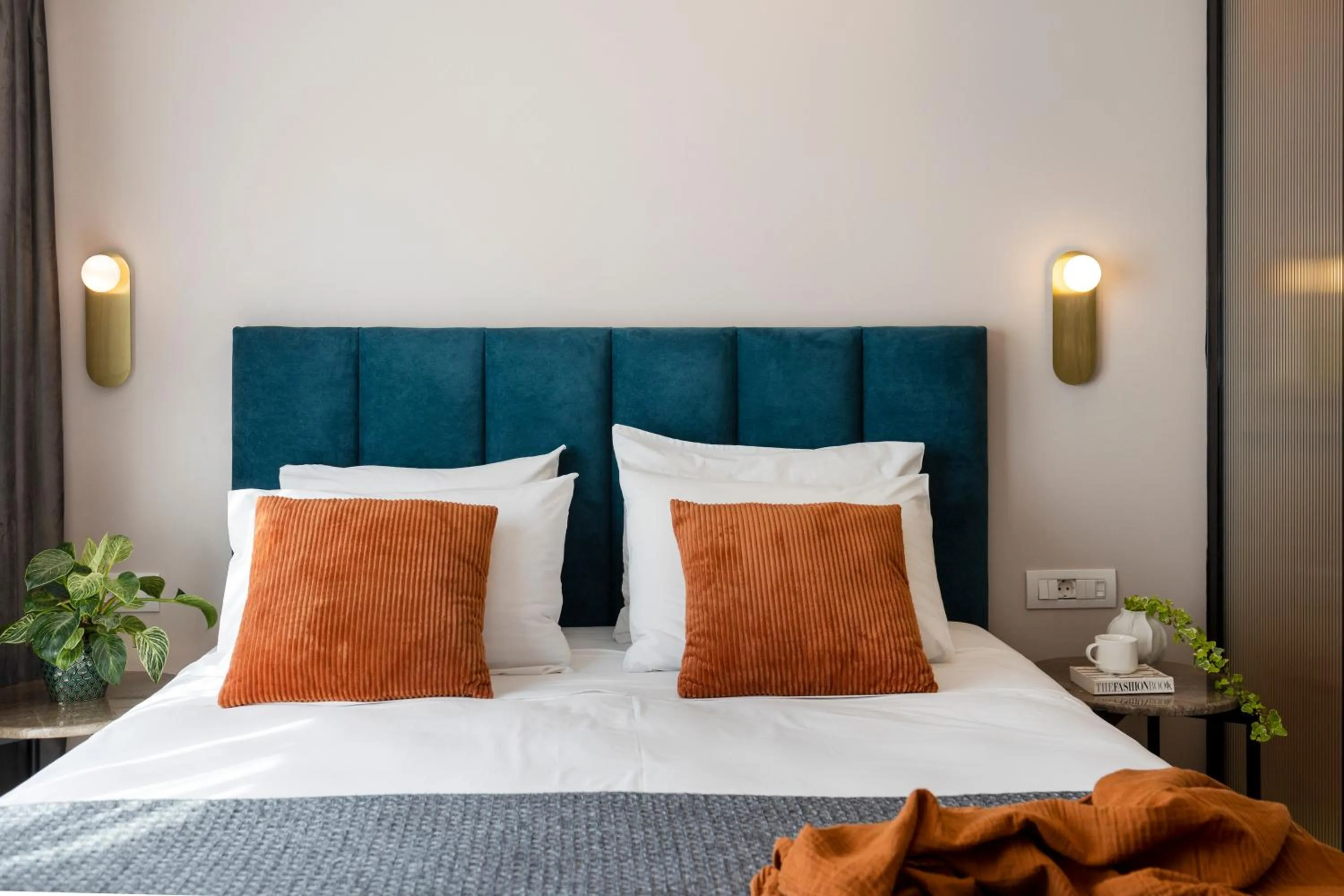 Bed in L'Avventura Athens