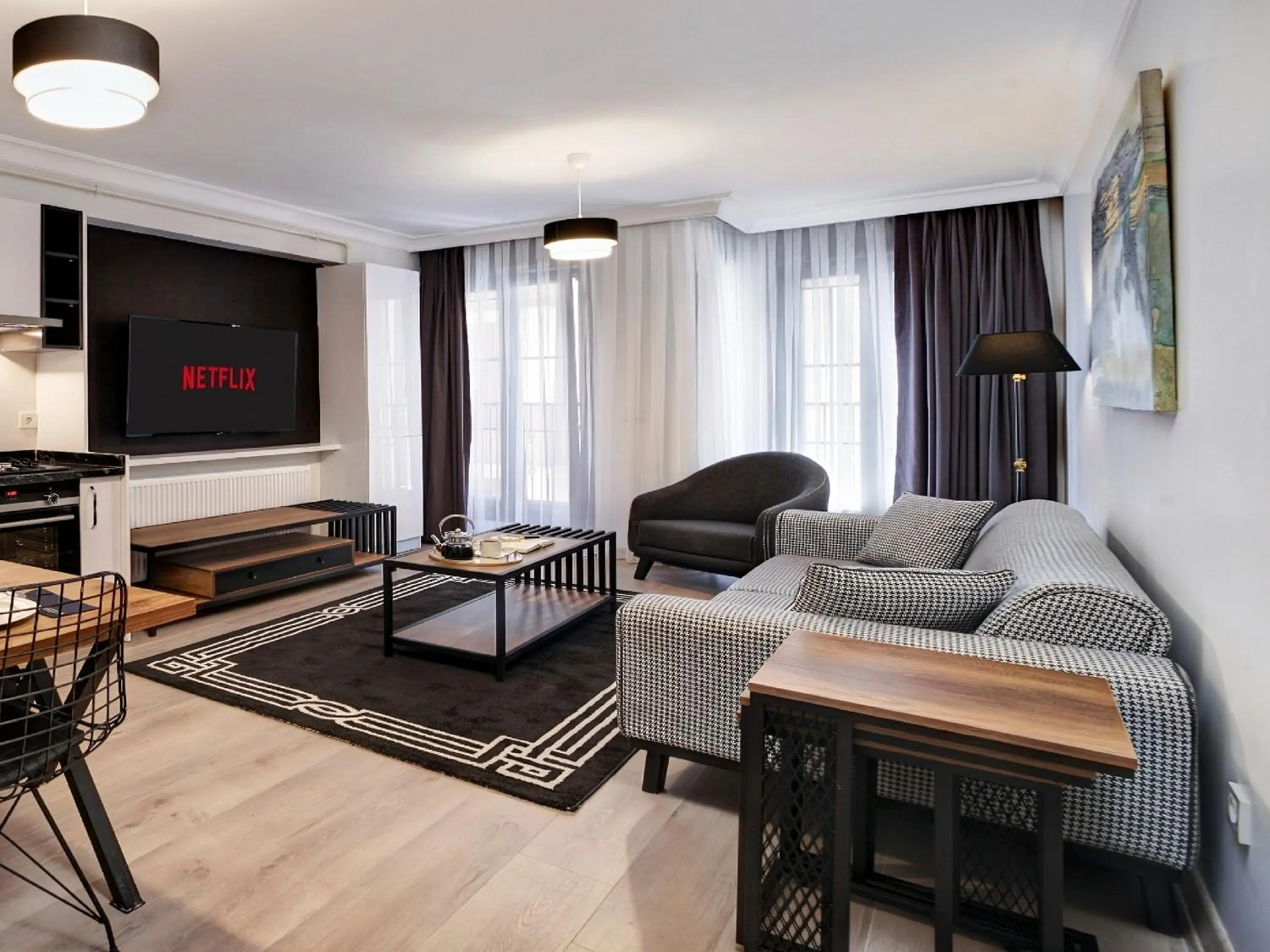 TV and multimedia in Etiz Hotels & Residences