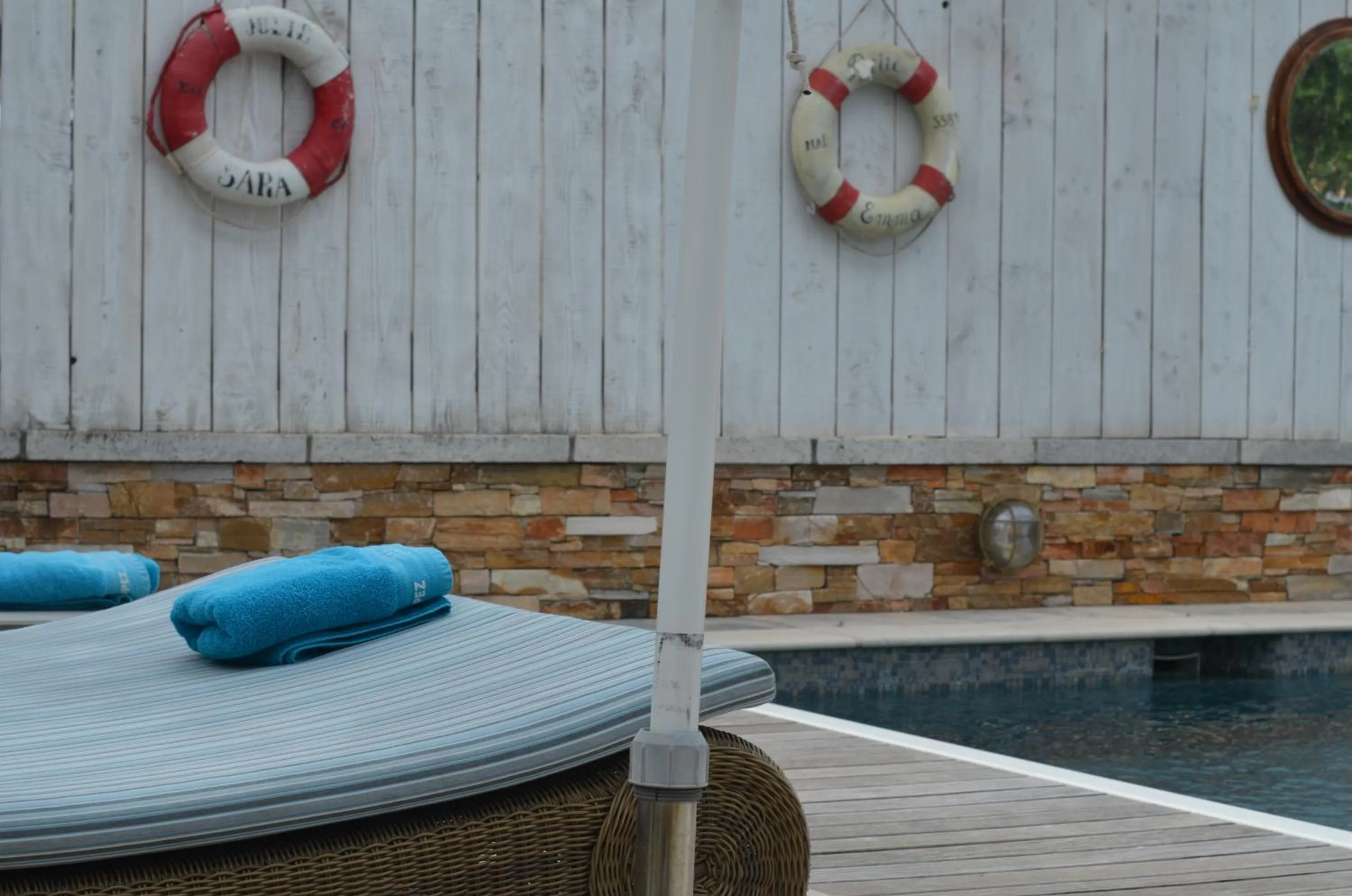 Swimming pool in Le Mouillage