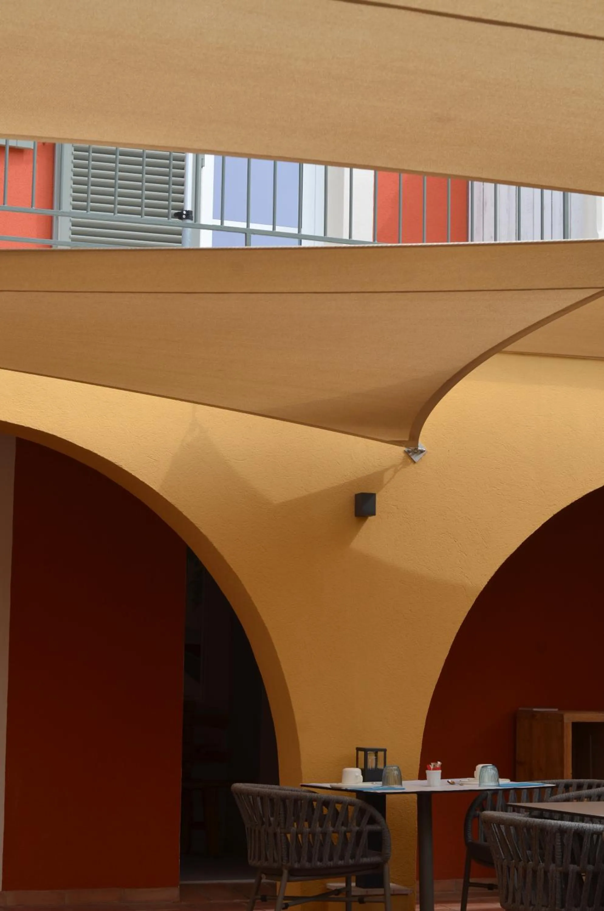 Restaurant/places to eat in Le Mouillage