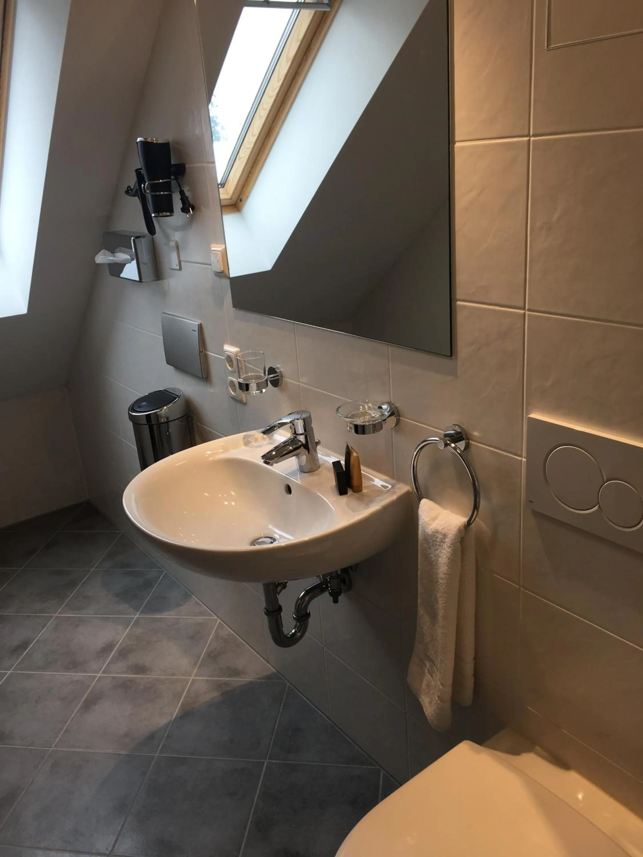 Bathroom in Parkhotel Leiser