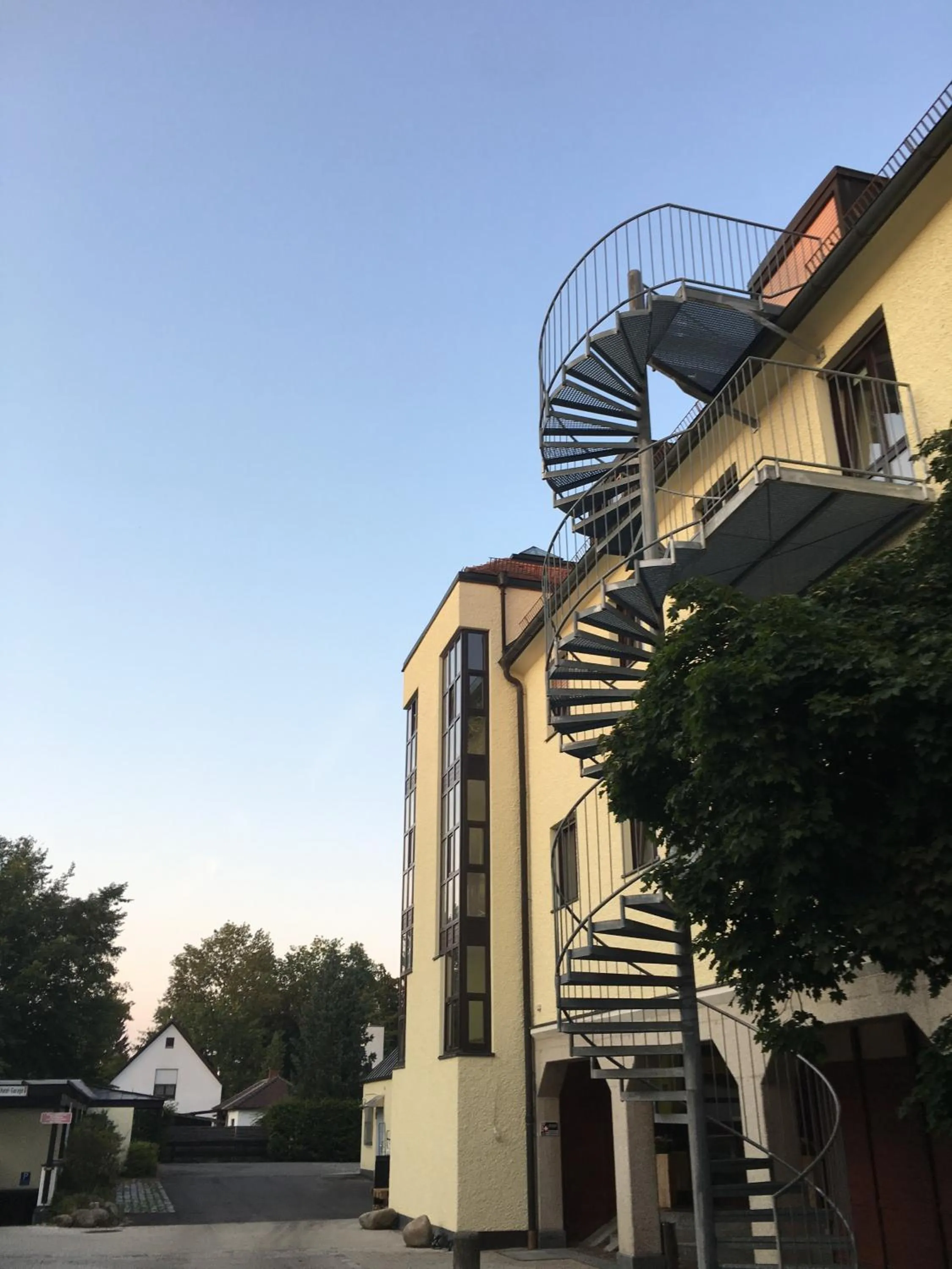 Facade/entrance in Parkhotel Leiser