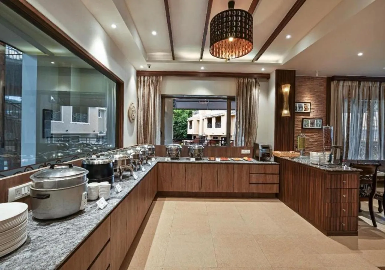 Restaurant/places to eat in Meritas Crystal Resort