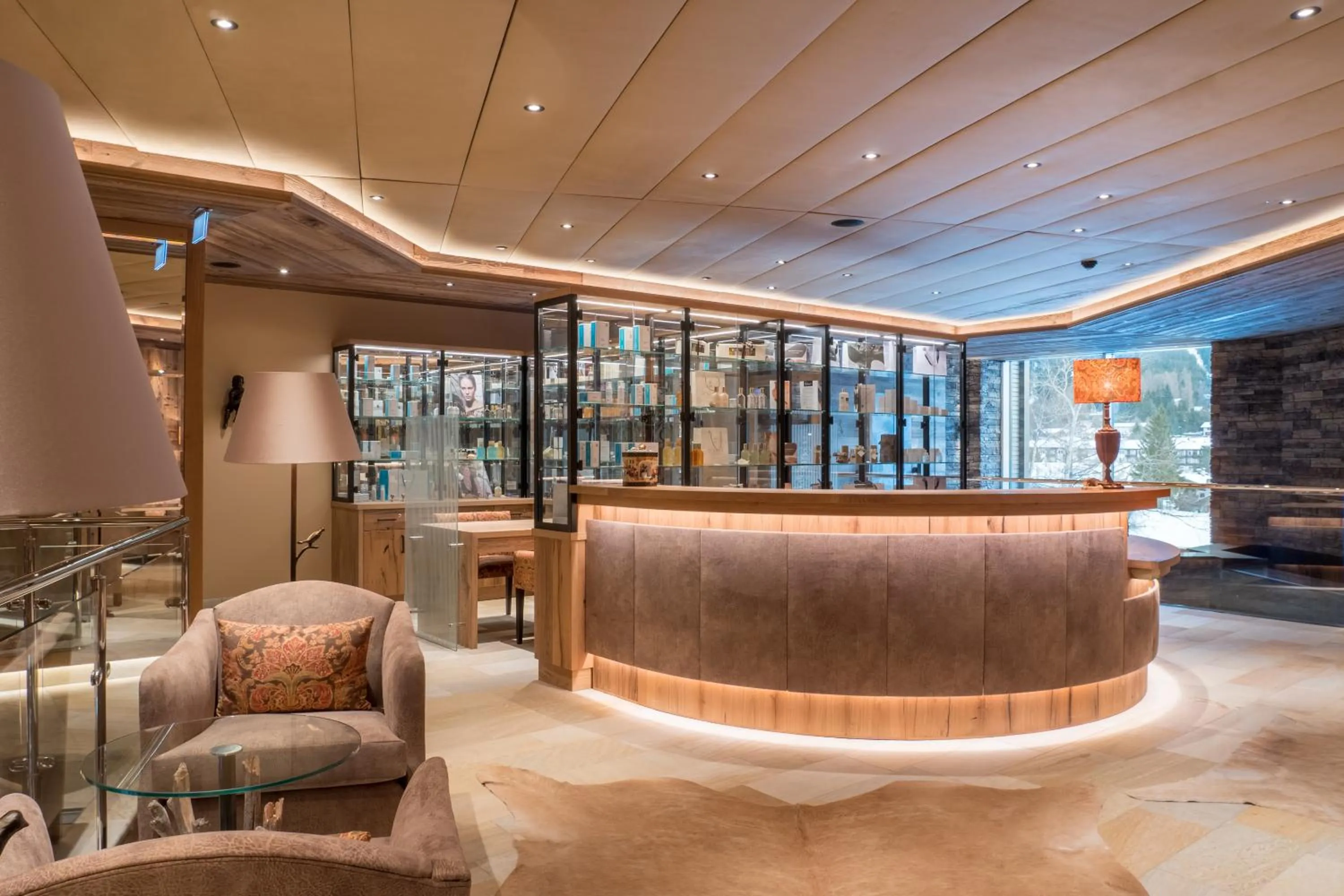 Lobby or reception in Alpin Resort Sacher