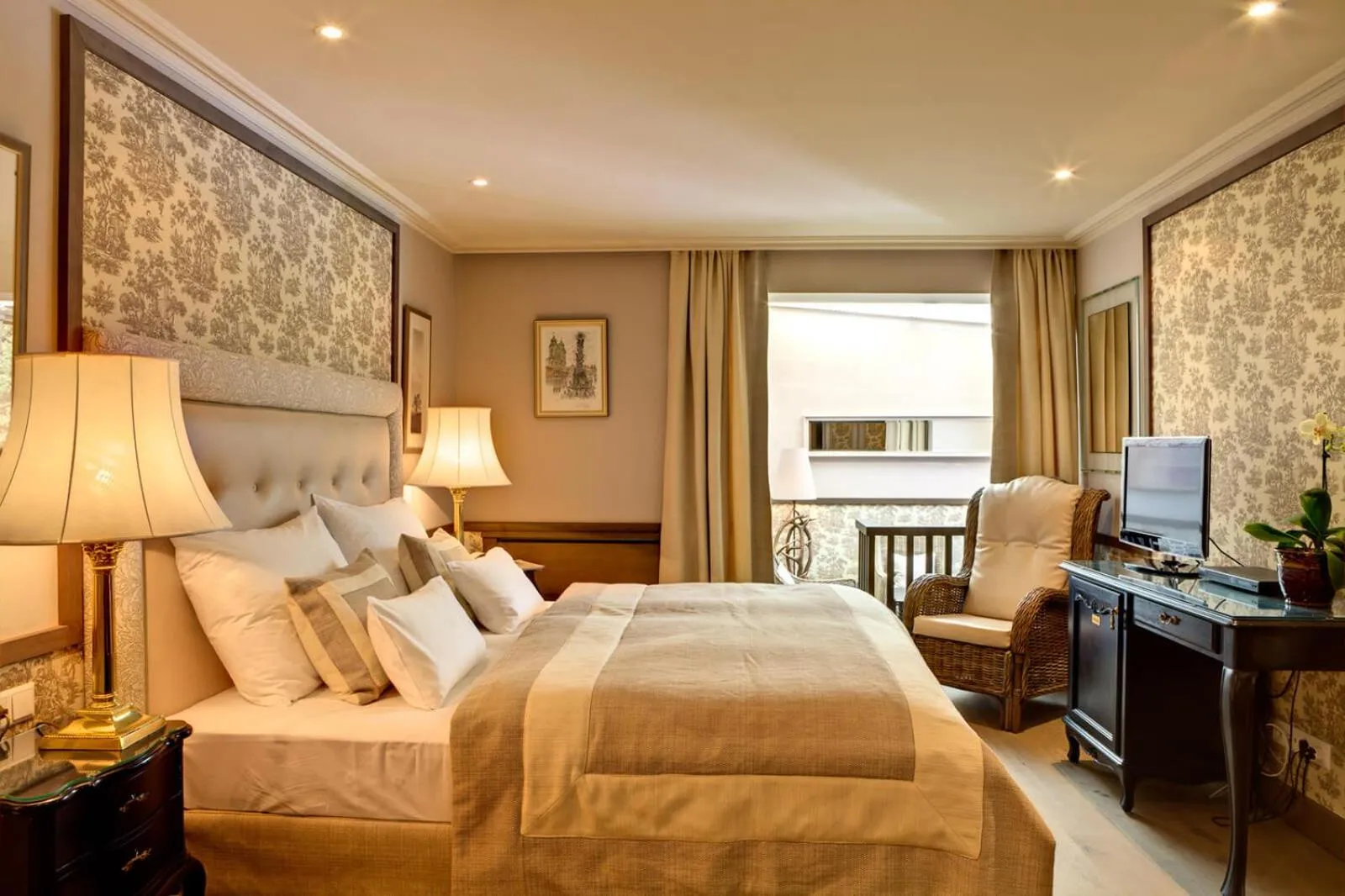 Bed in Alpin Resort Sacher