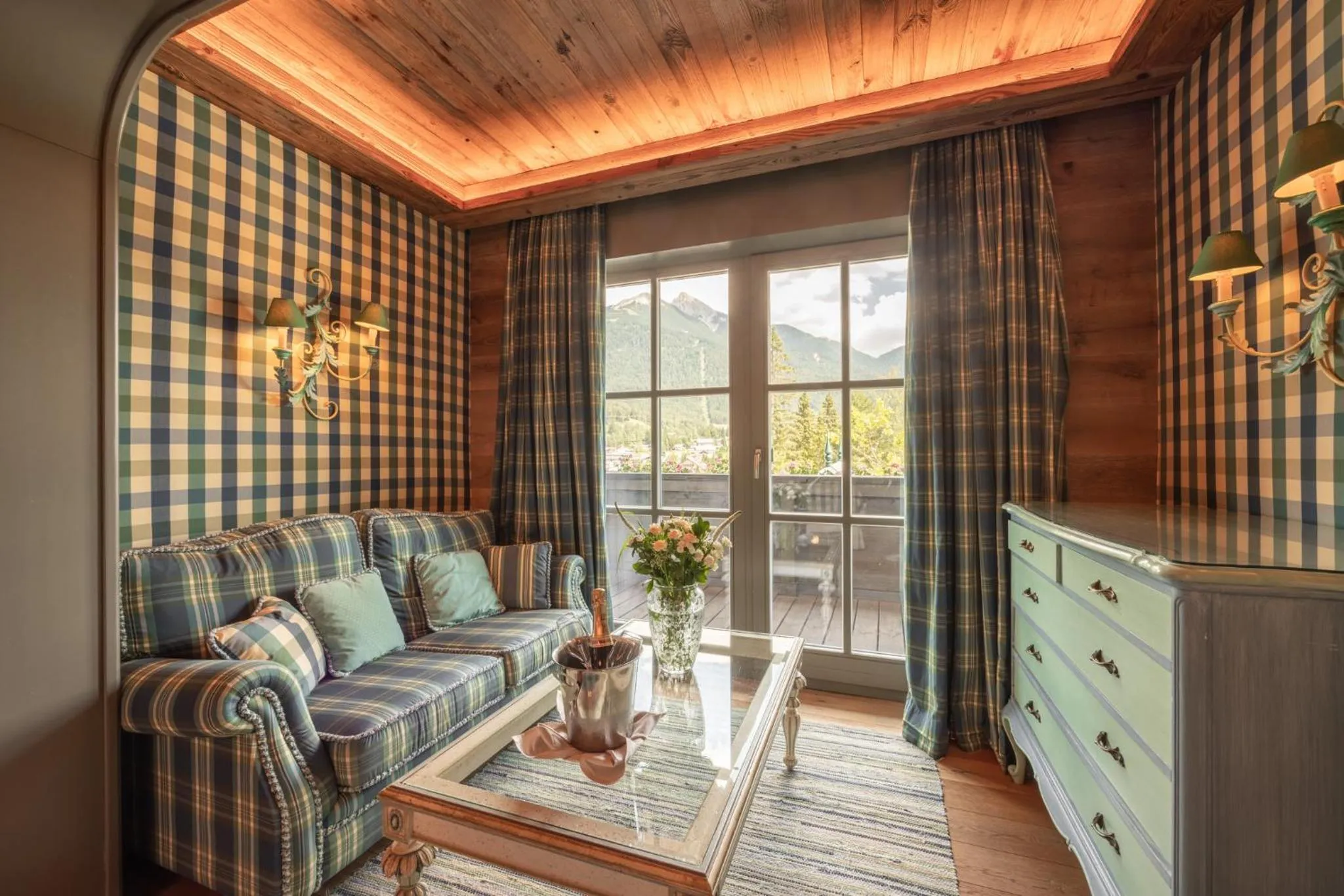 Living room in Alpin Resort Sacher