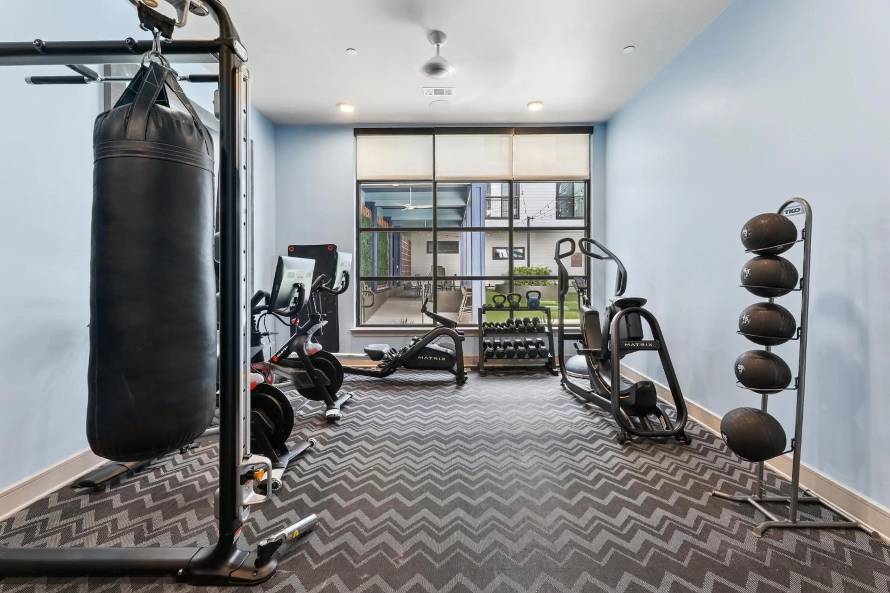 Fitness centre/facilities in Sentral East Austin at 1614 E Sixth