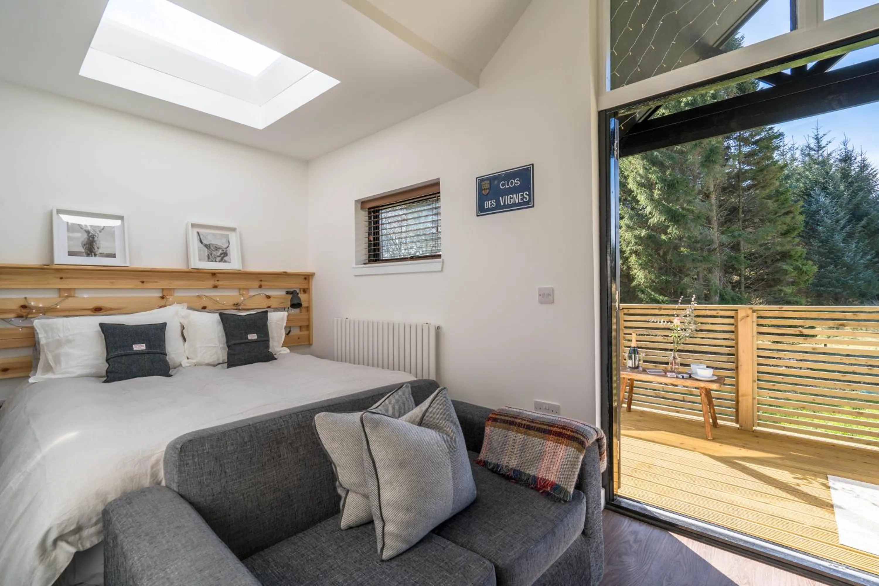 Other, Bed in The Trossachs Collection