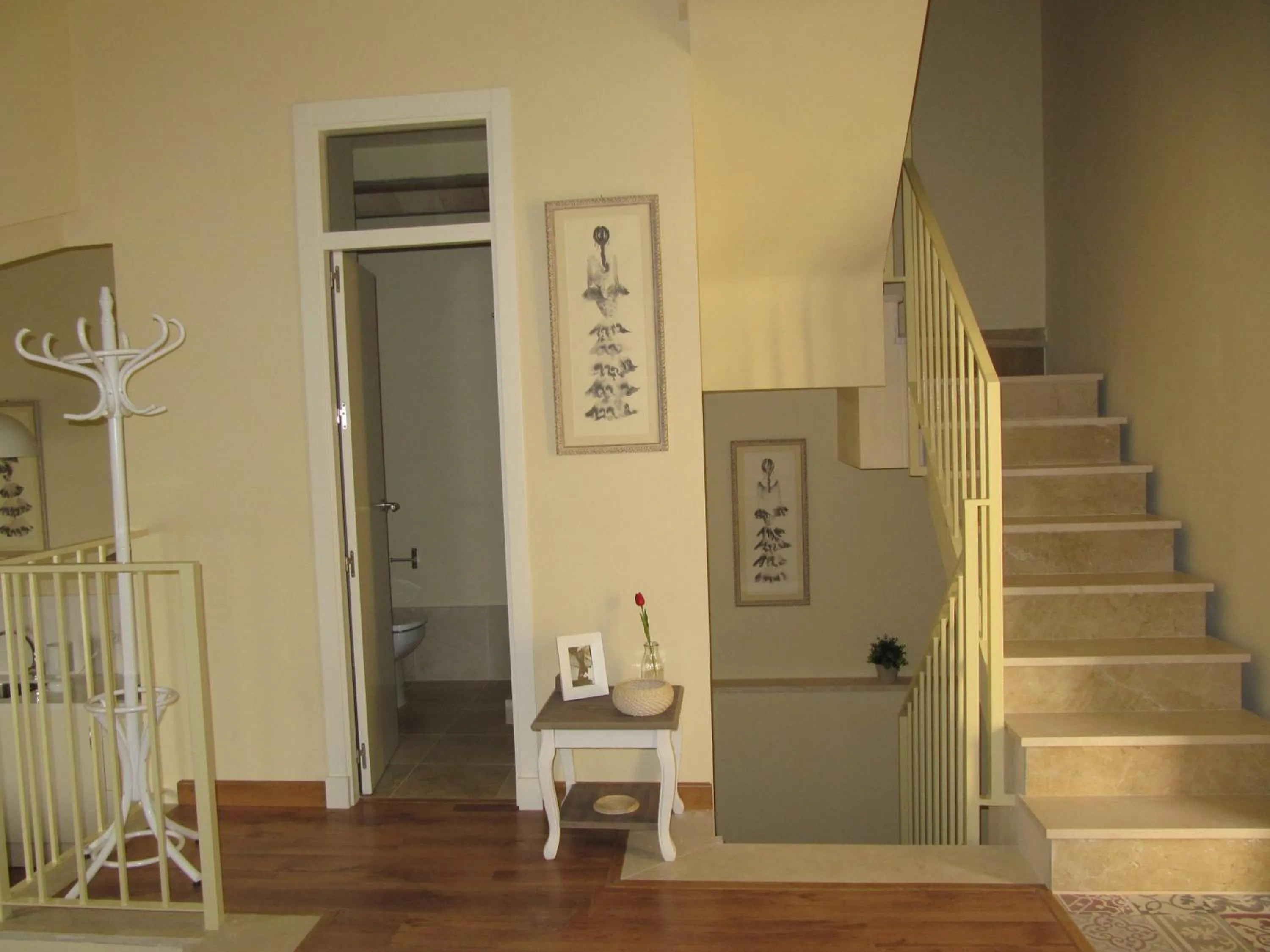 Seating area in Life Apartments San Vicente